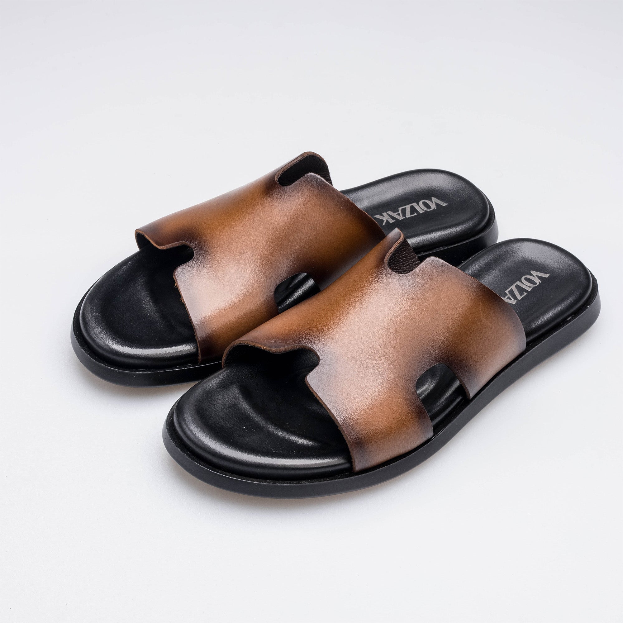 Volzak 5405 Sandale en cuir Marron Vintage