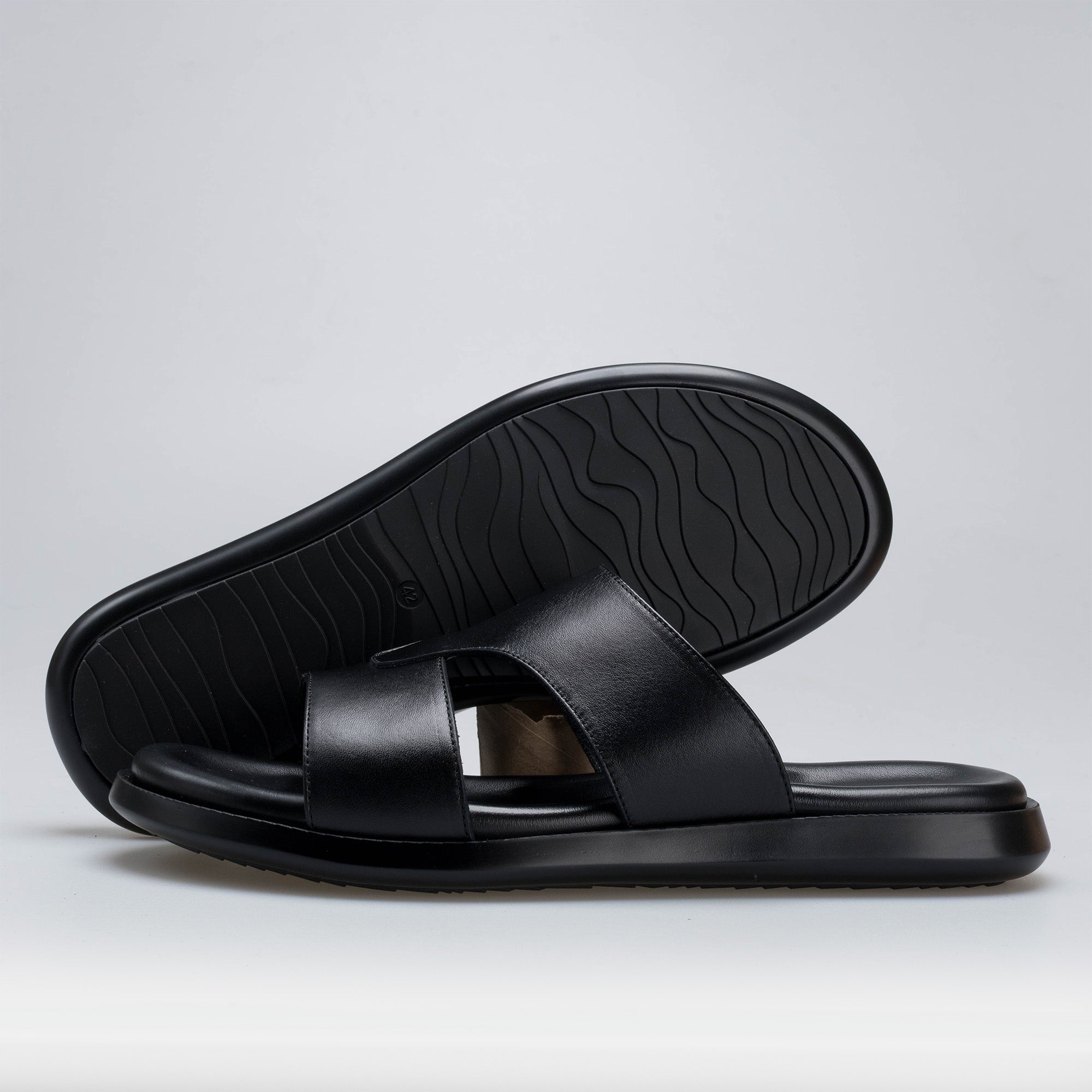 Volzak 5409 Sandale en cuir Noir