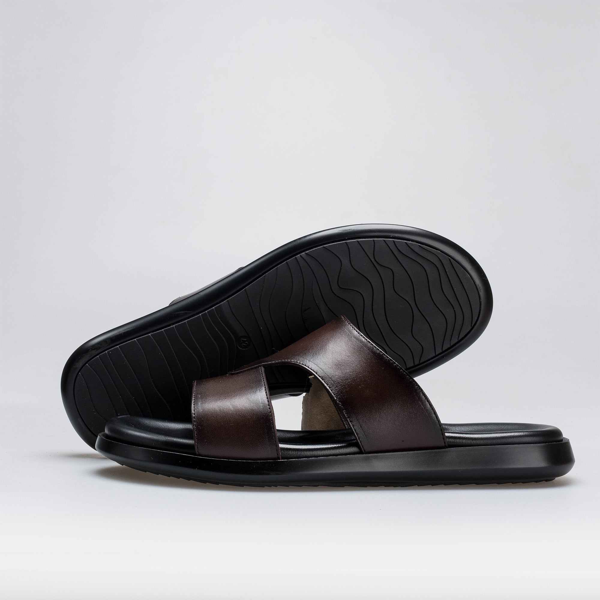 Volzak 5409 Sandale en cuir Marron