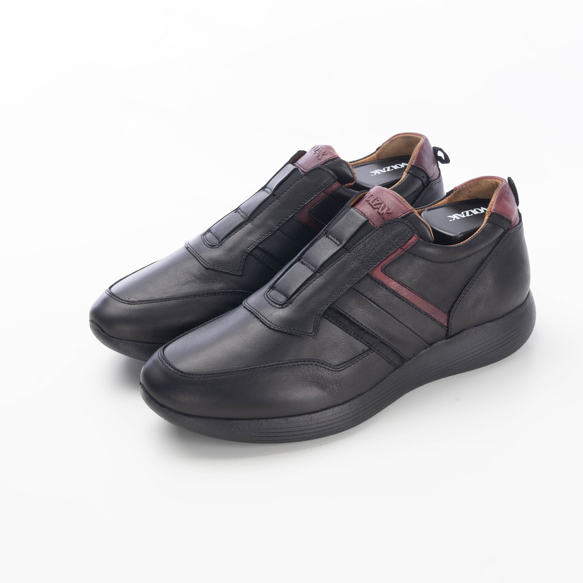 حذاء إسبادريل فولزاك 586 المصنوع من الجلد الأسود