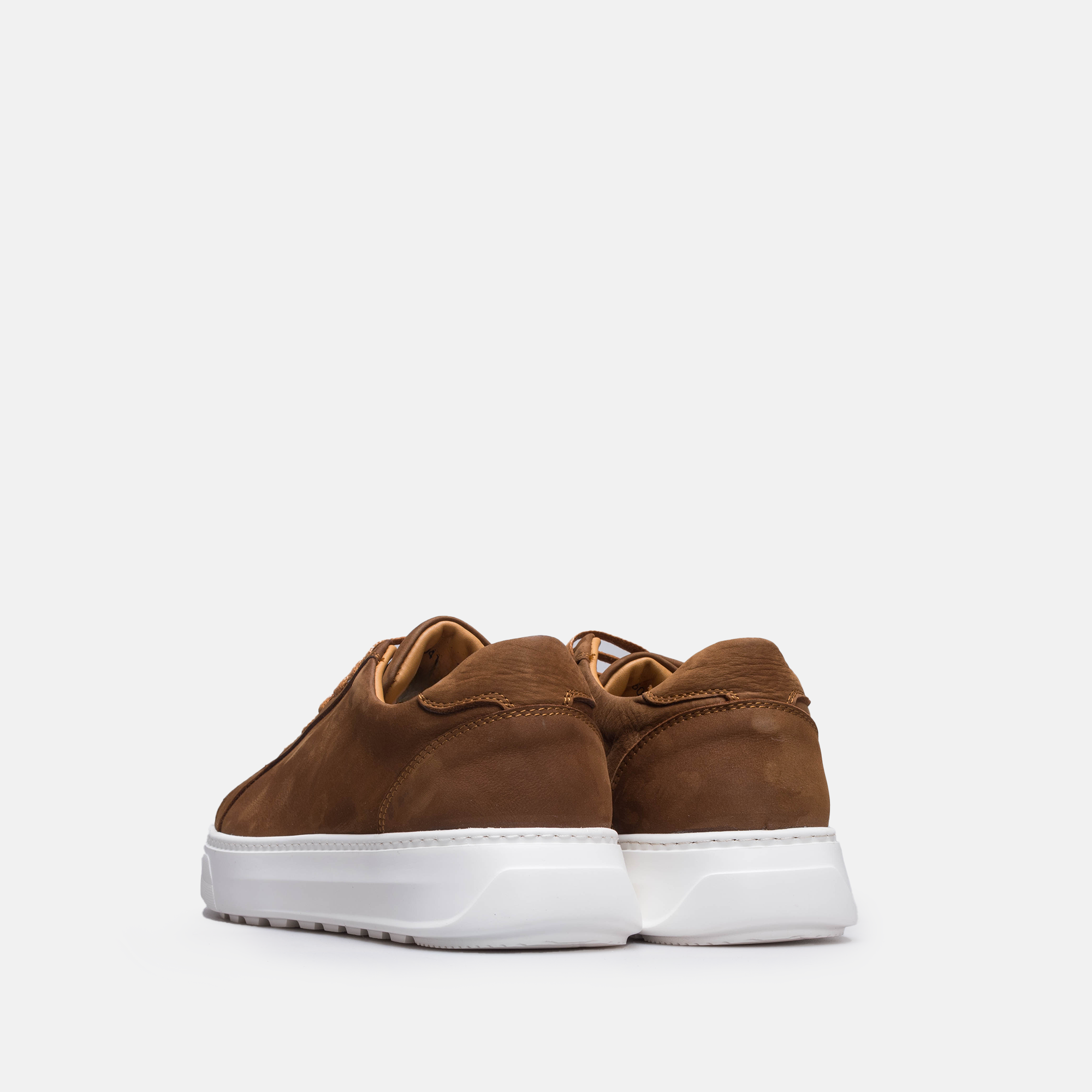 Volzak 6041 Basket en nubuck Camel