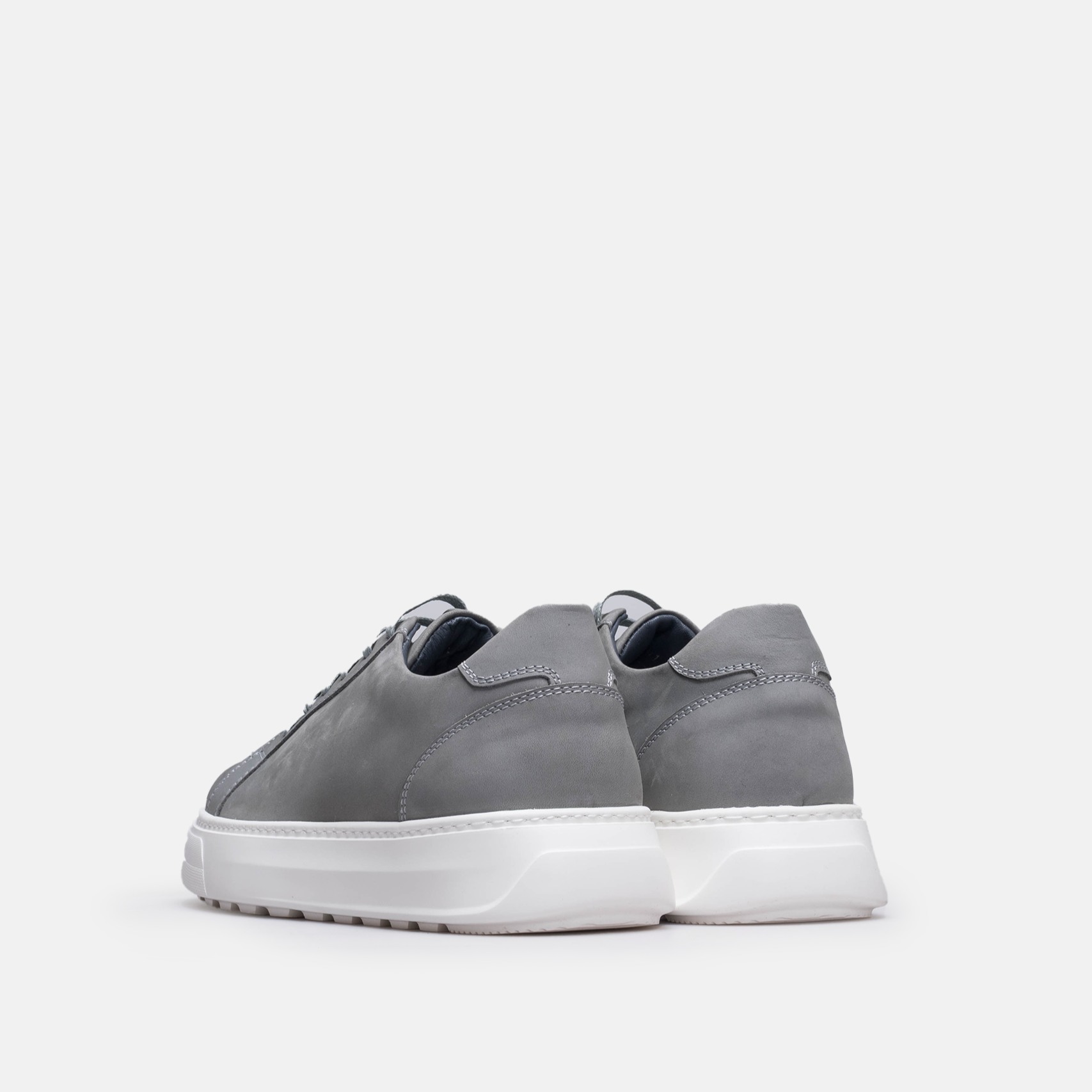 Volzak 6041 Basket en nubuck Gris