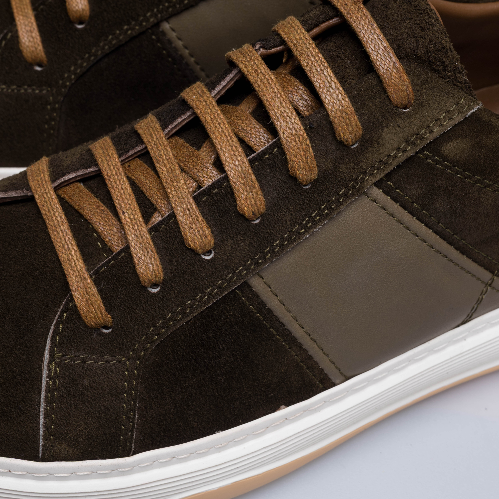 Volzak 7003 basket en daim Vert