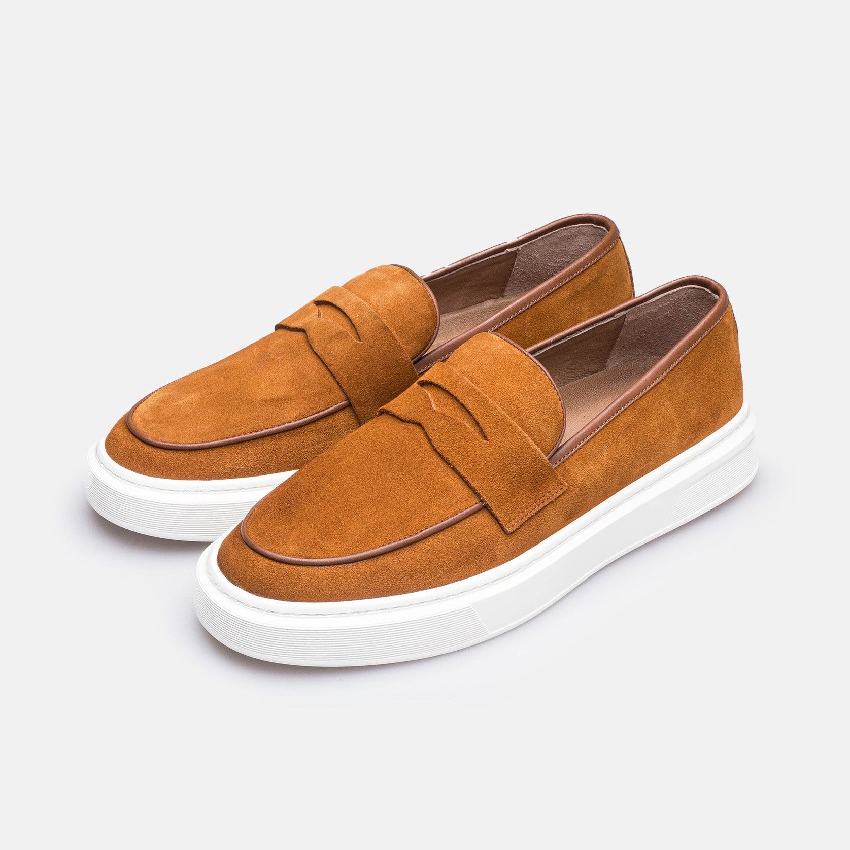 Volzak 2149 basket en daim Camel