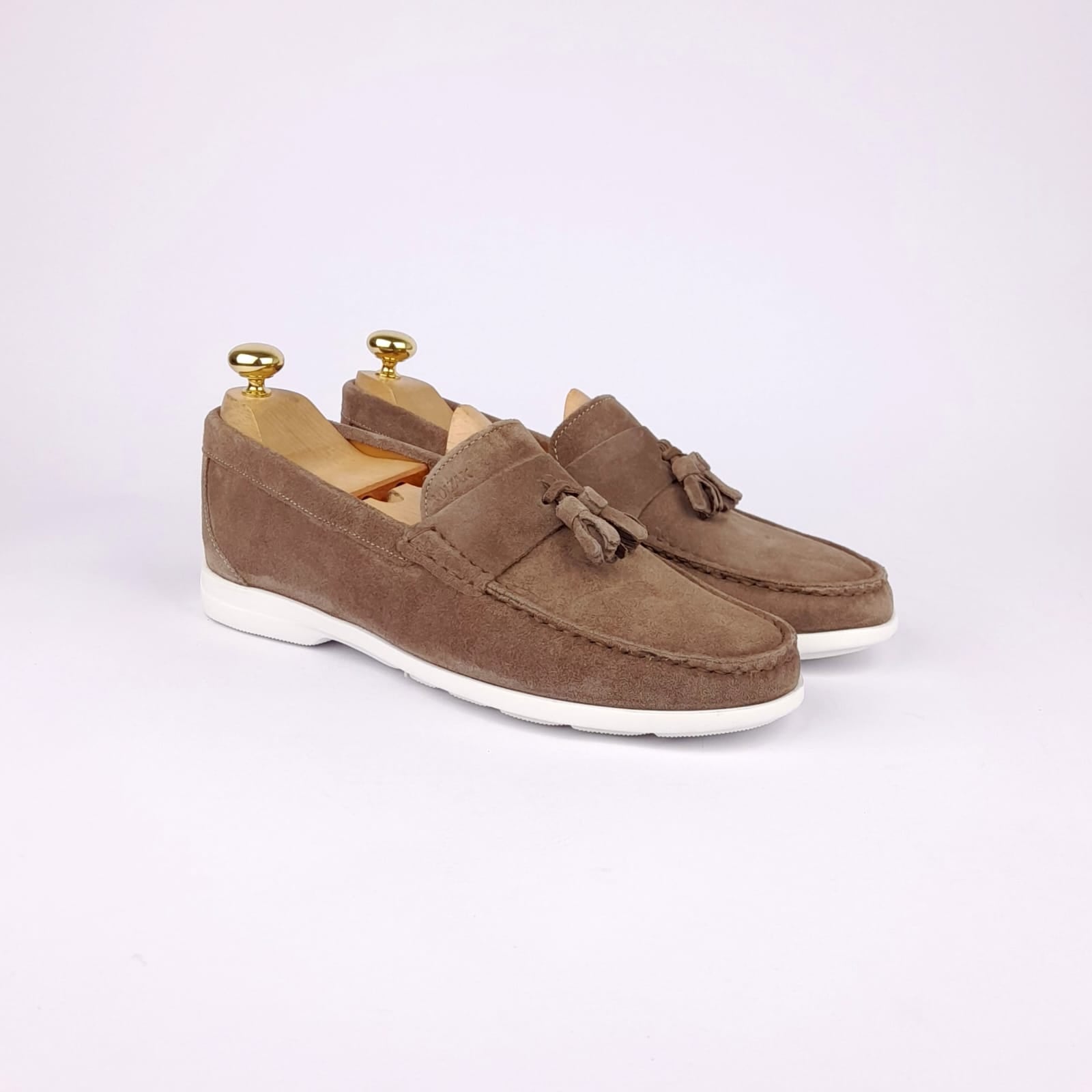 Volzak 011 Mocassin en daim taupe
