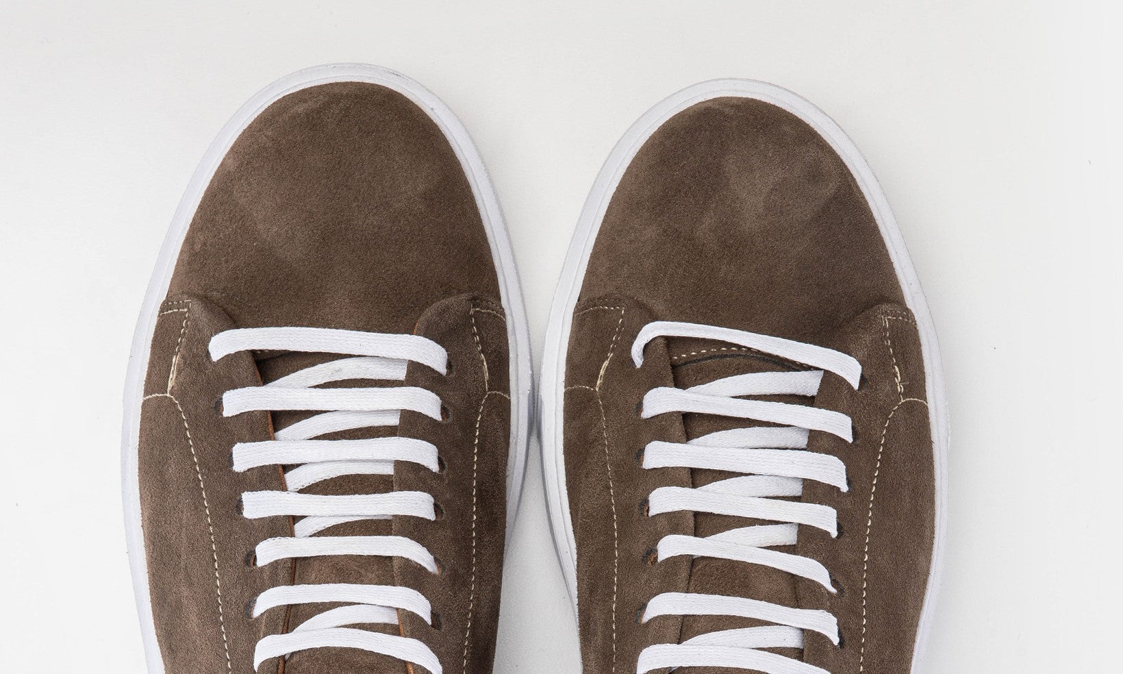 Volzak 5177 basket en daim gris