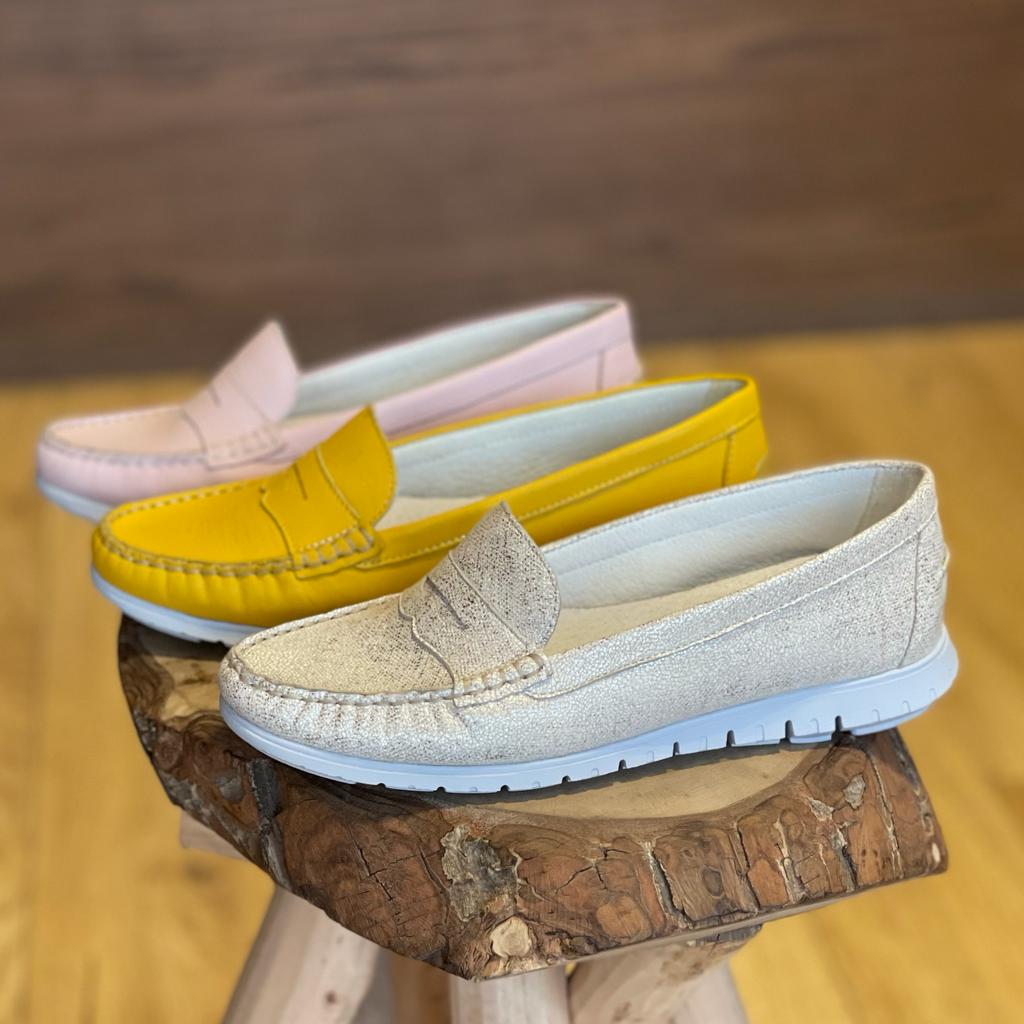 Volzak 180 Mocassin en cuir Moutarde