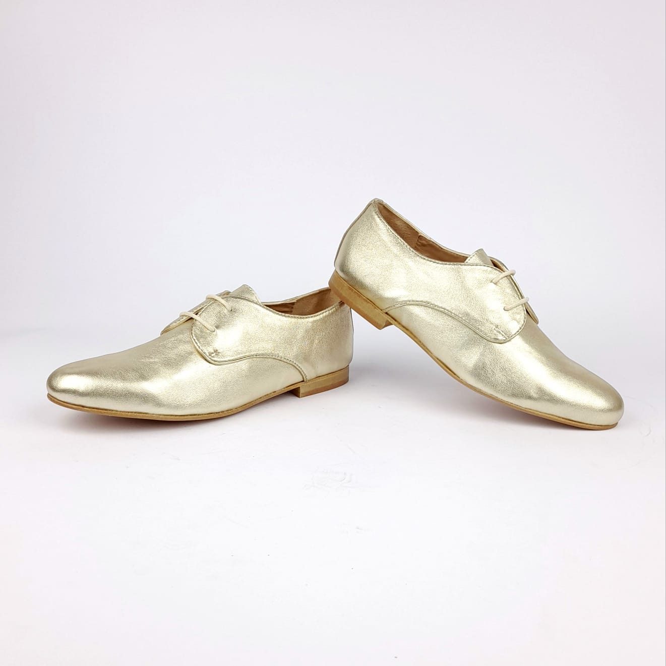 Volzak 125 Chaussure en cuir Doré