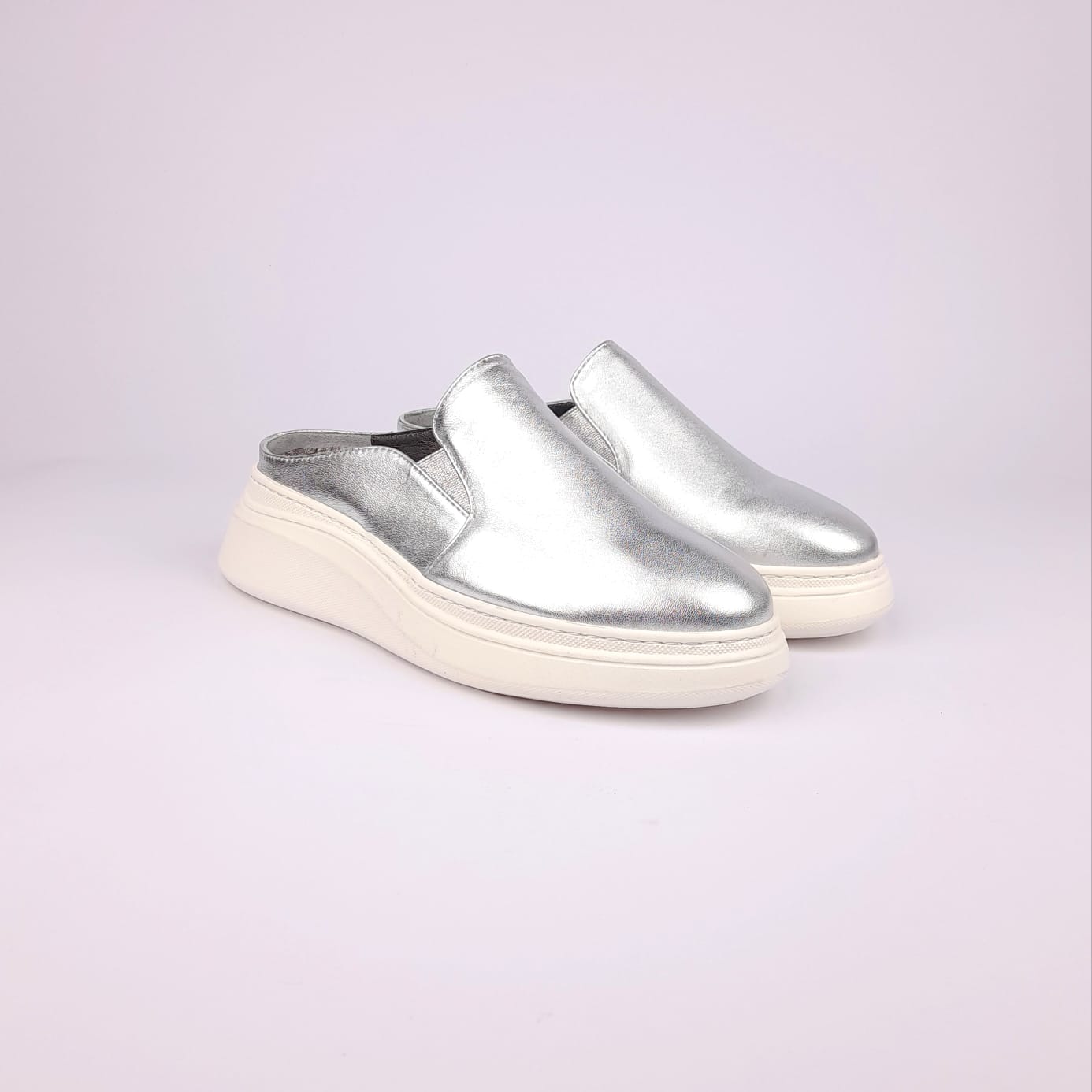 ''02 Mule en cuir Argenté