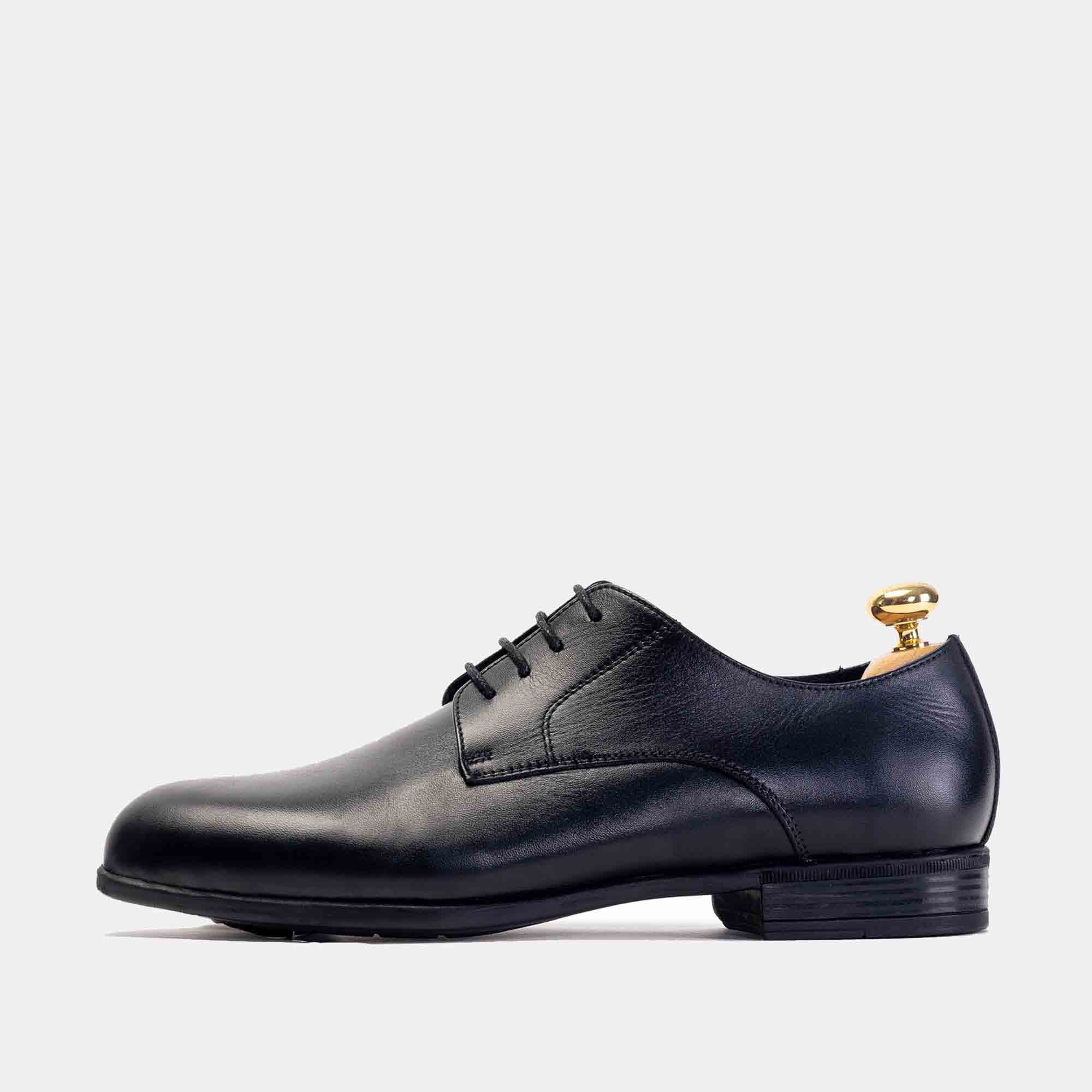 3082 Chaussure cuir Noir