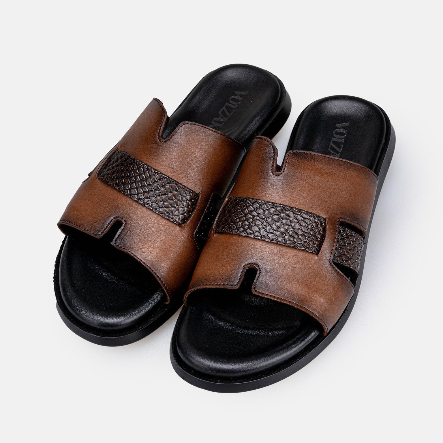 Volzak 5427 Sandale en cuir Marron vintage