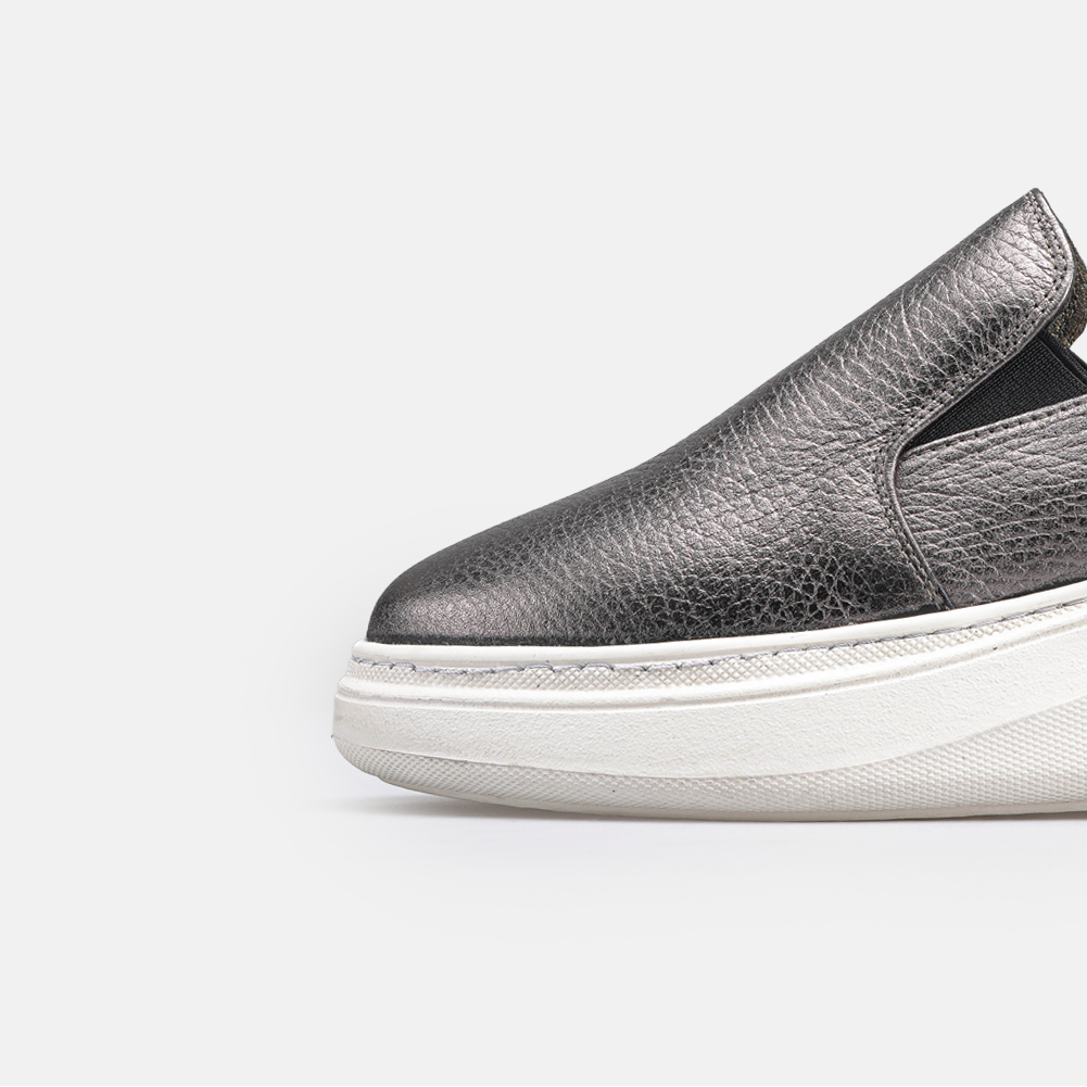 Volzak 02 Mule en cuir Nickel