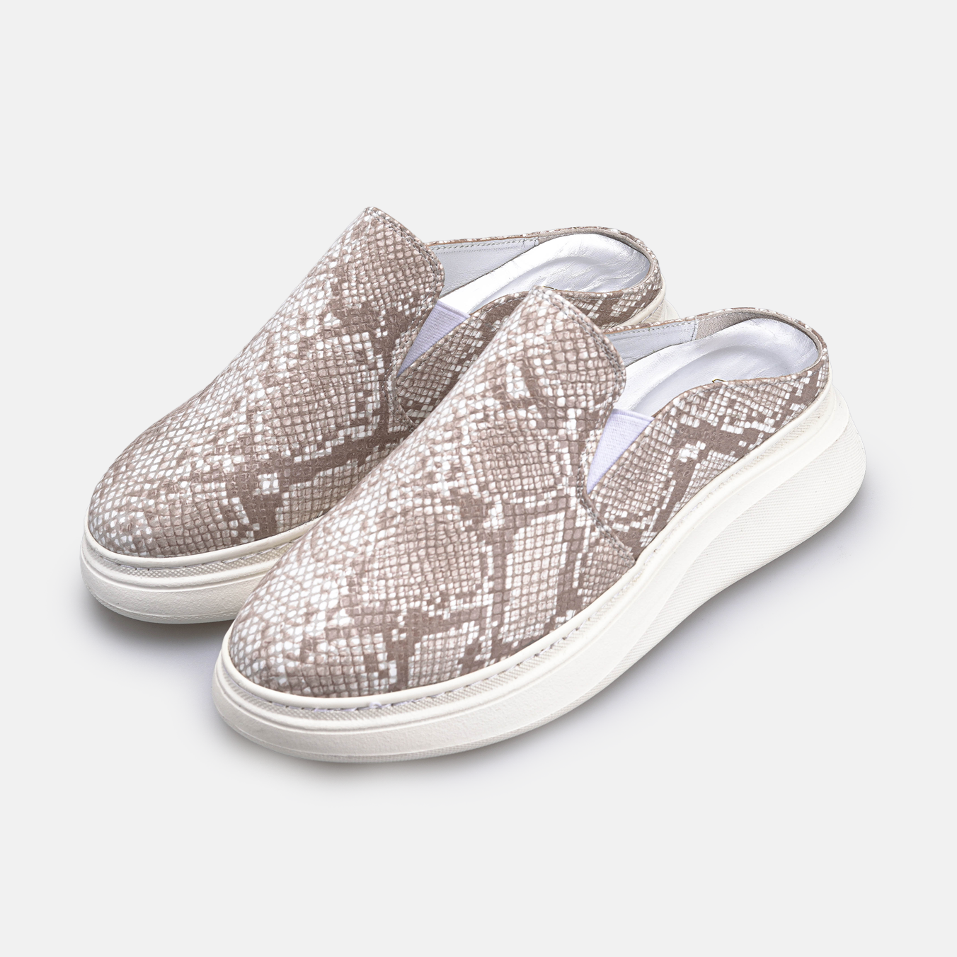 Volzak 02 Mule en cuir Beige Serpent