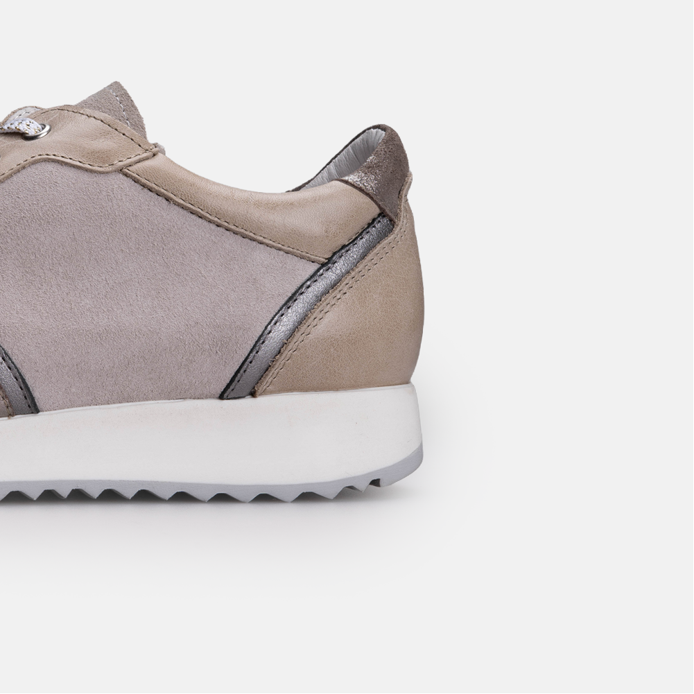 Volzak 700 Basket en daim Gris Beige