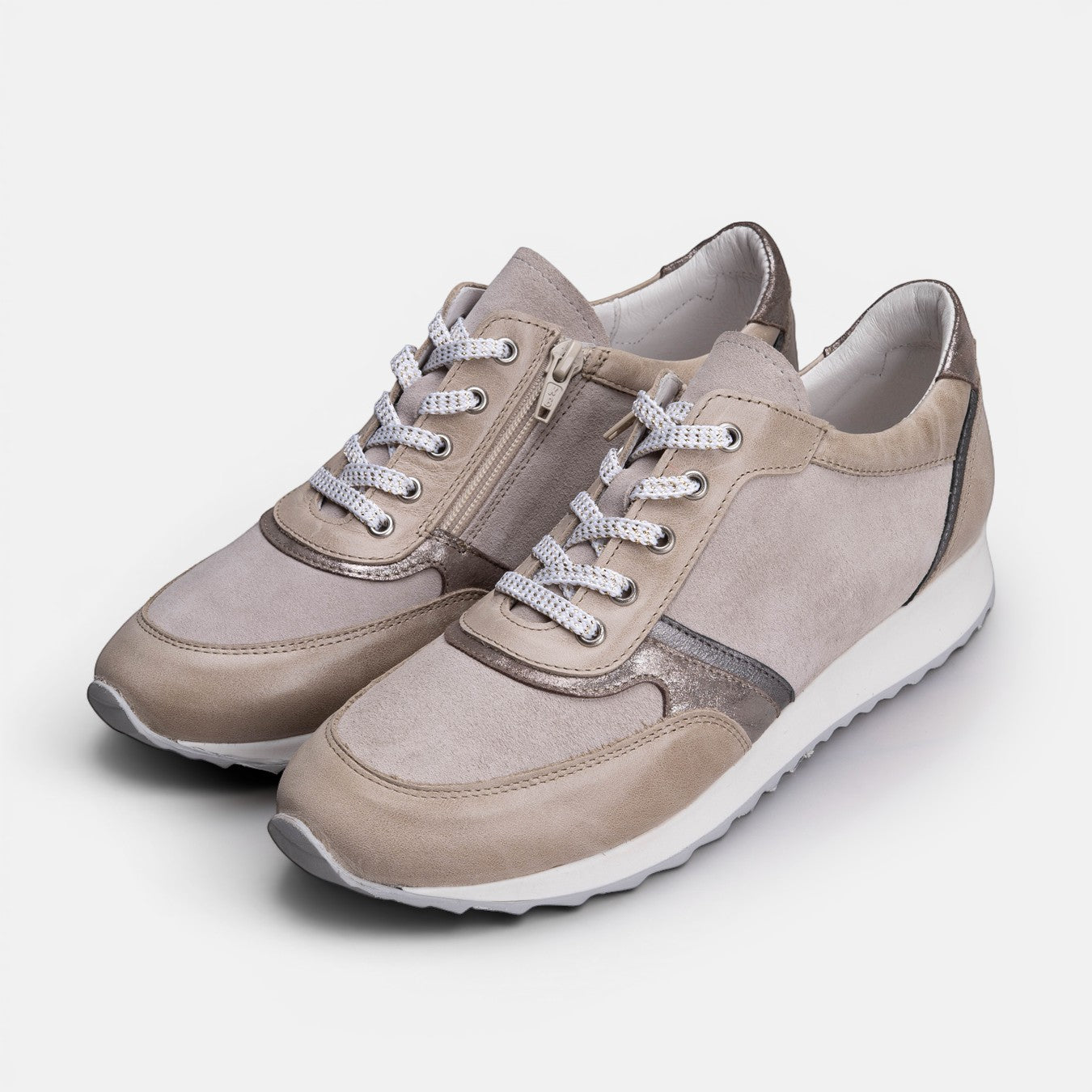 Volzak 700 Basket en daim Gris Beige