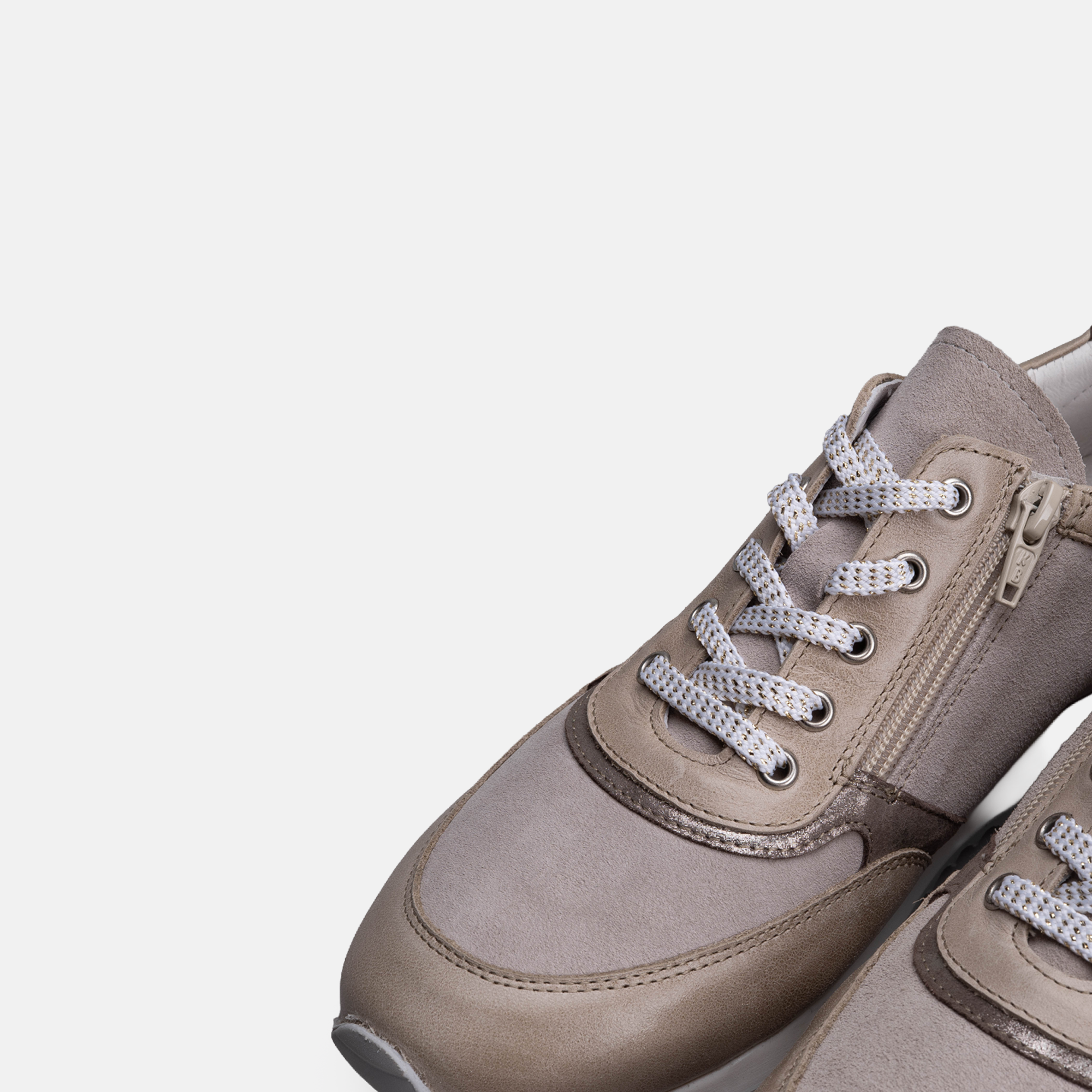 Volzak 700 Basket en daim Gris Beige