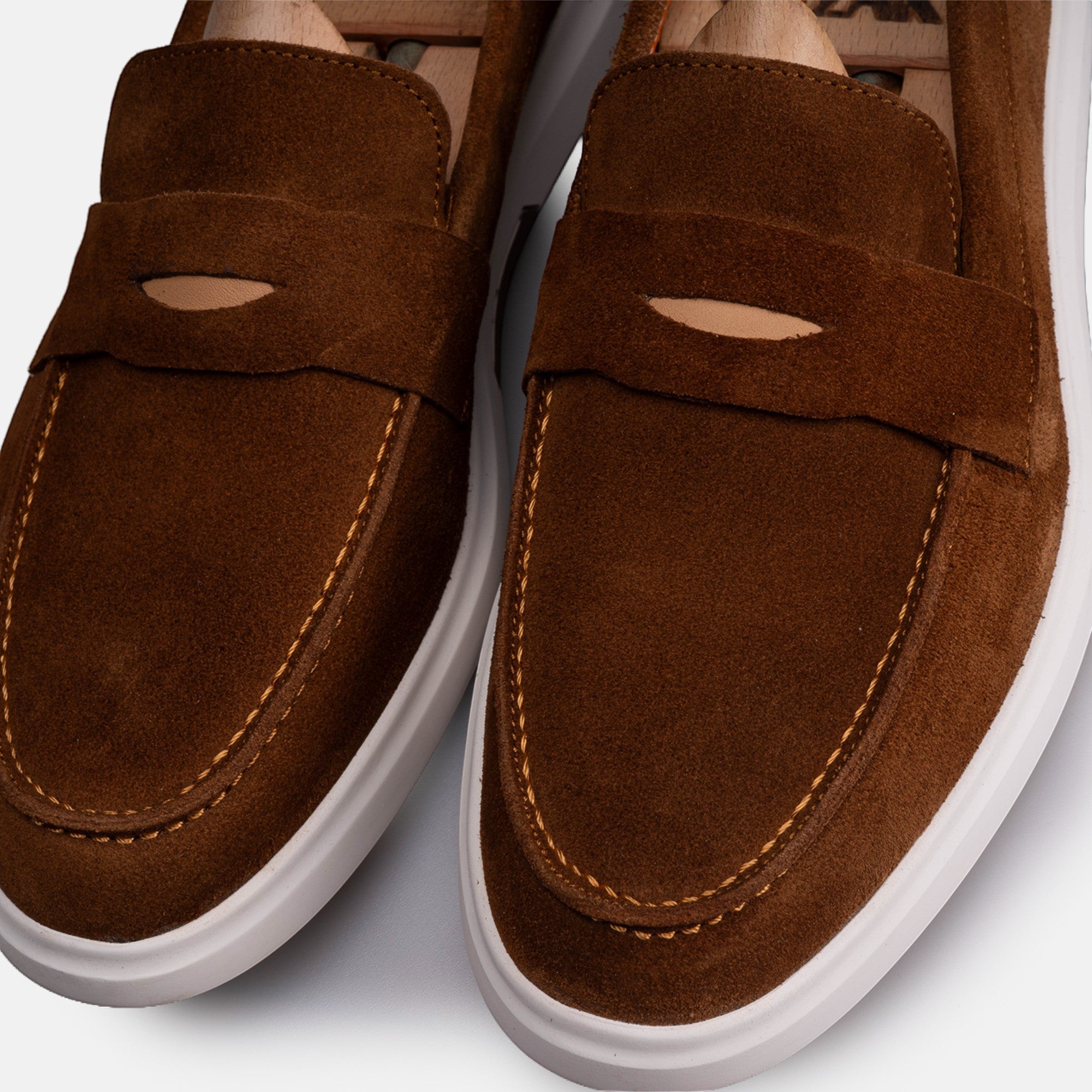 Volzak 711 Mocassin en daim Camel