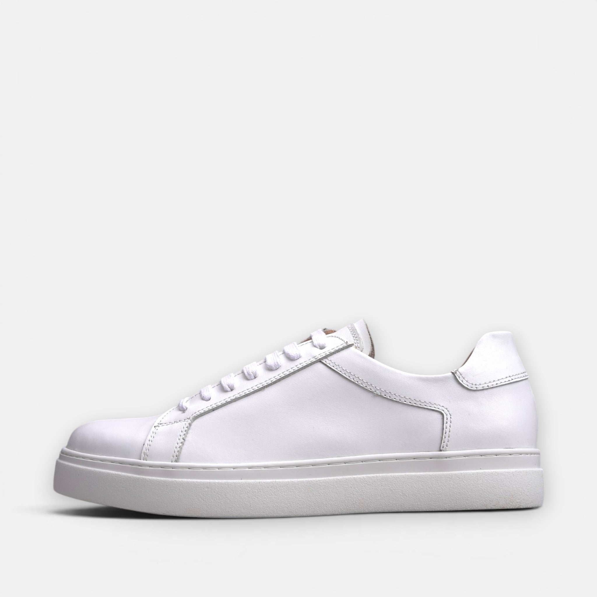 Volzak 7011 s basket en cuir Blanc