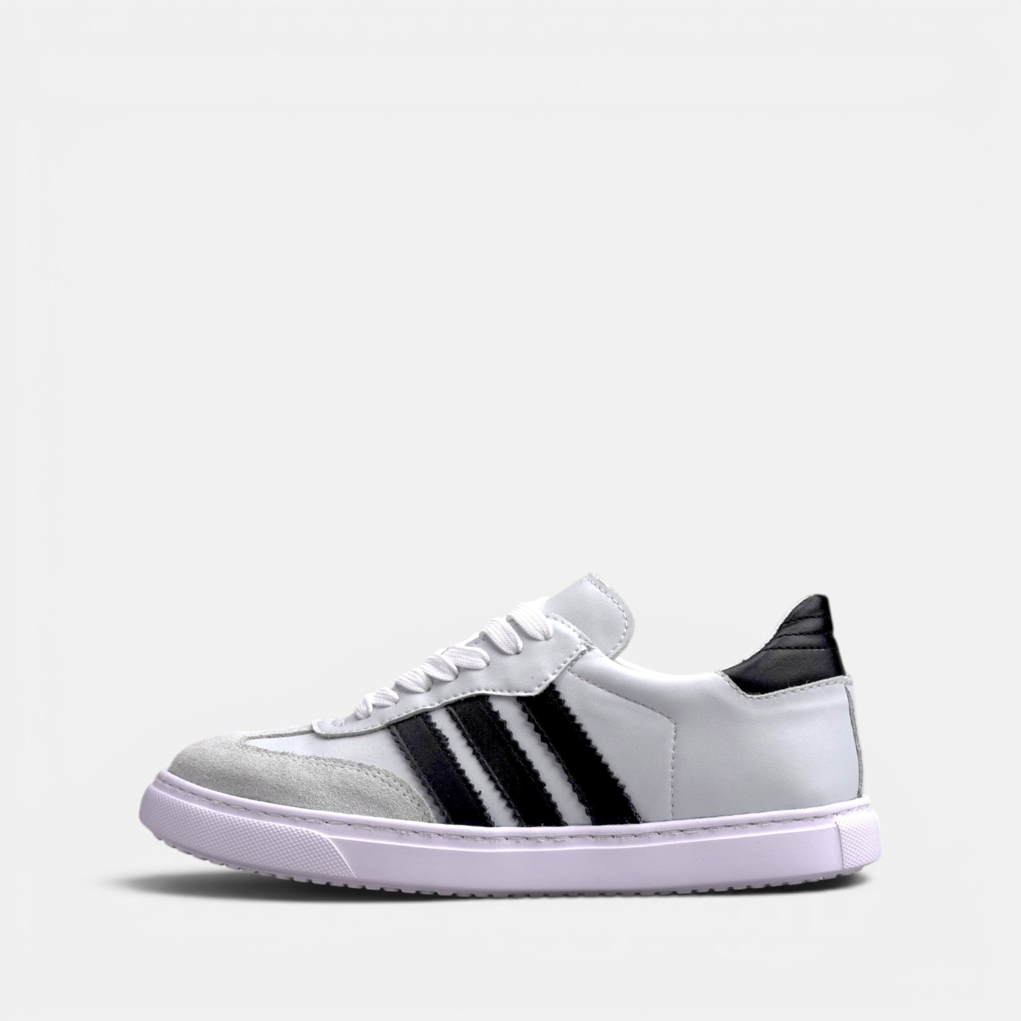 Volzak 714 Basket en cuir Noir