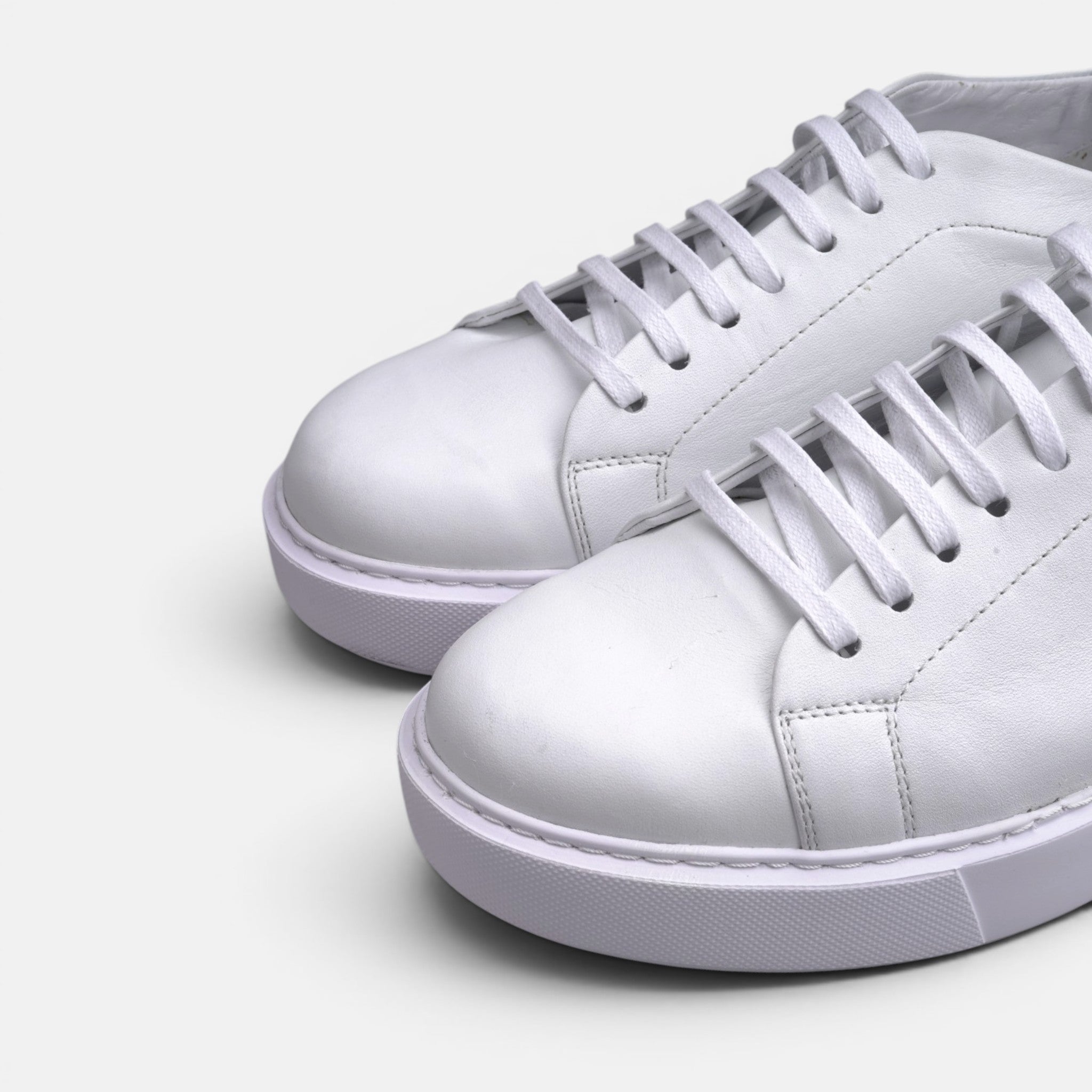Volzak 5610 basket en cuir Blanc