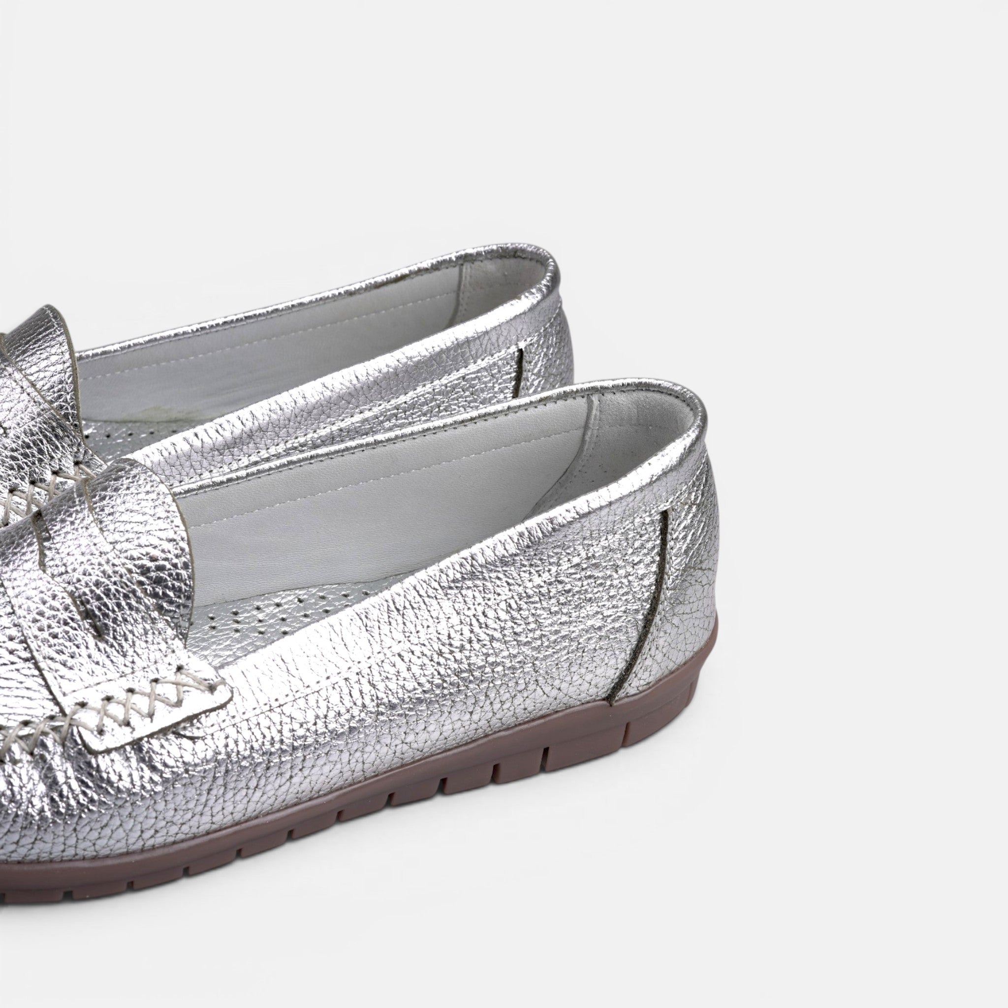 Volzak 897 Mocassin en cuir Argenté