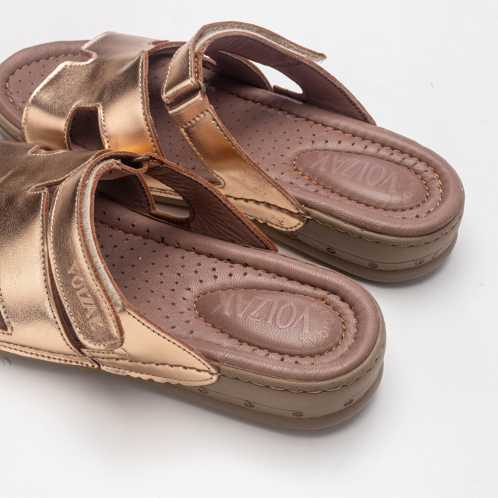 ''056 Sandale en cuir Bronze