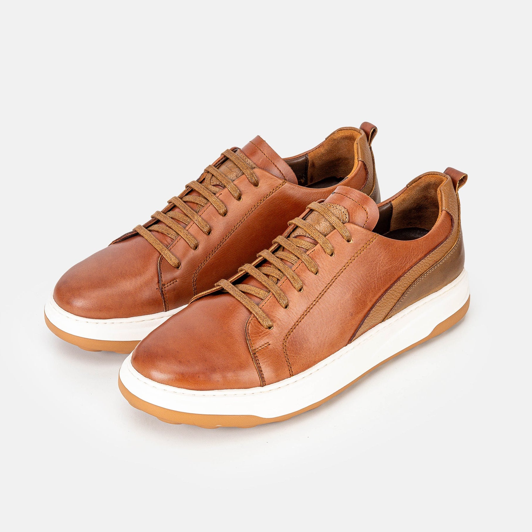 Volzak 6092 Camel leather sneaker