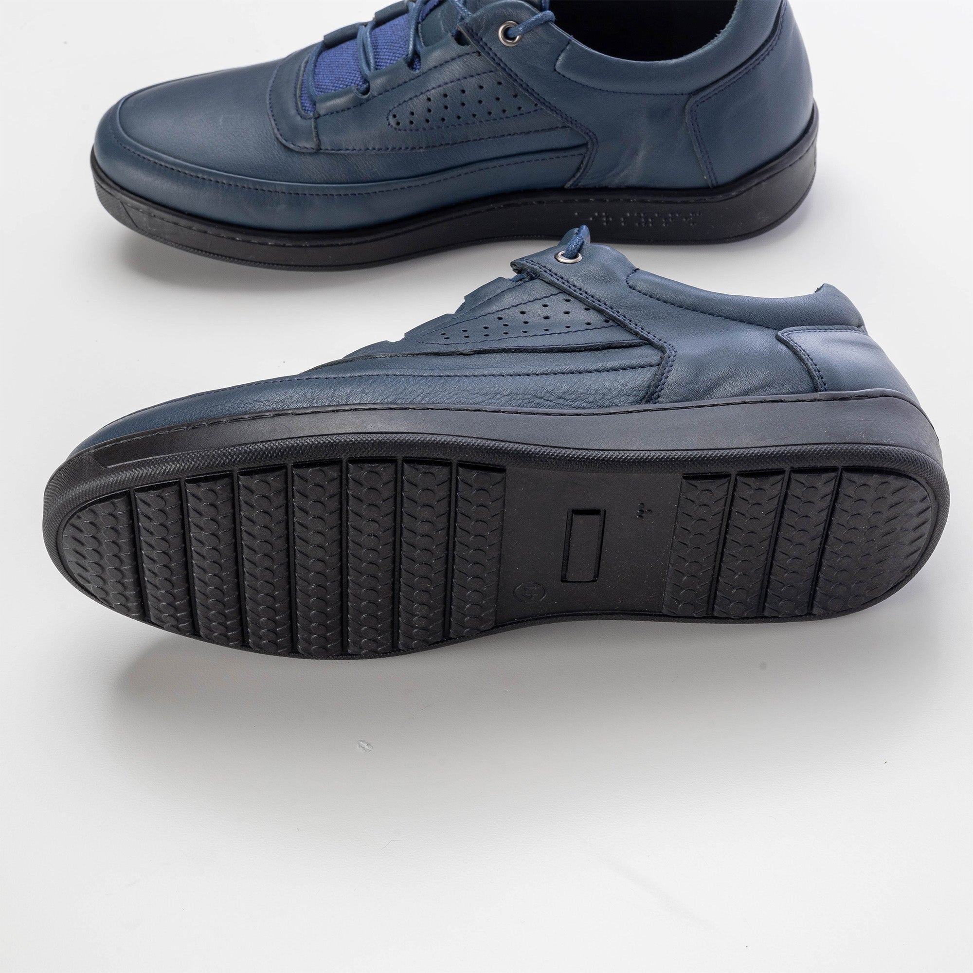 '''721 chaussure en cuir Bleu