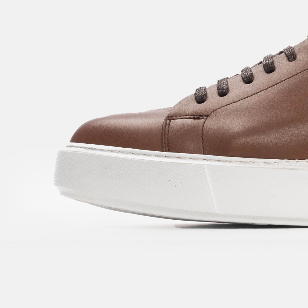 Volzak 5177 basket en cuir camel