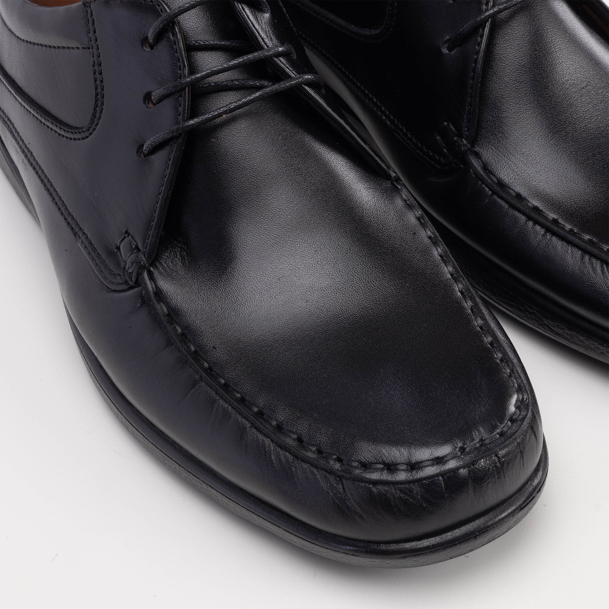 '''5207 Chaussure en cuir Noir