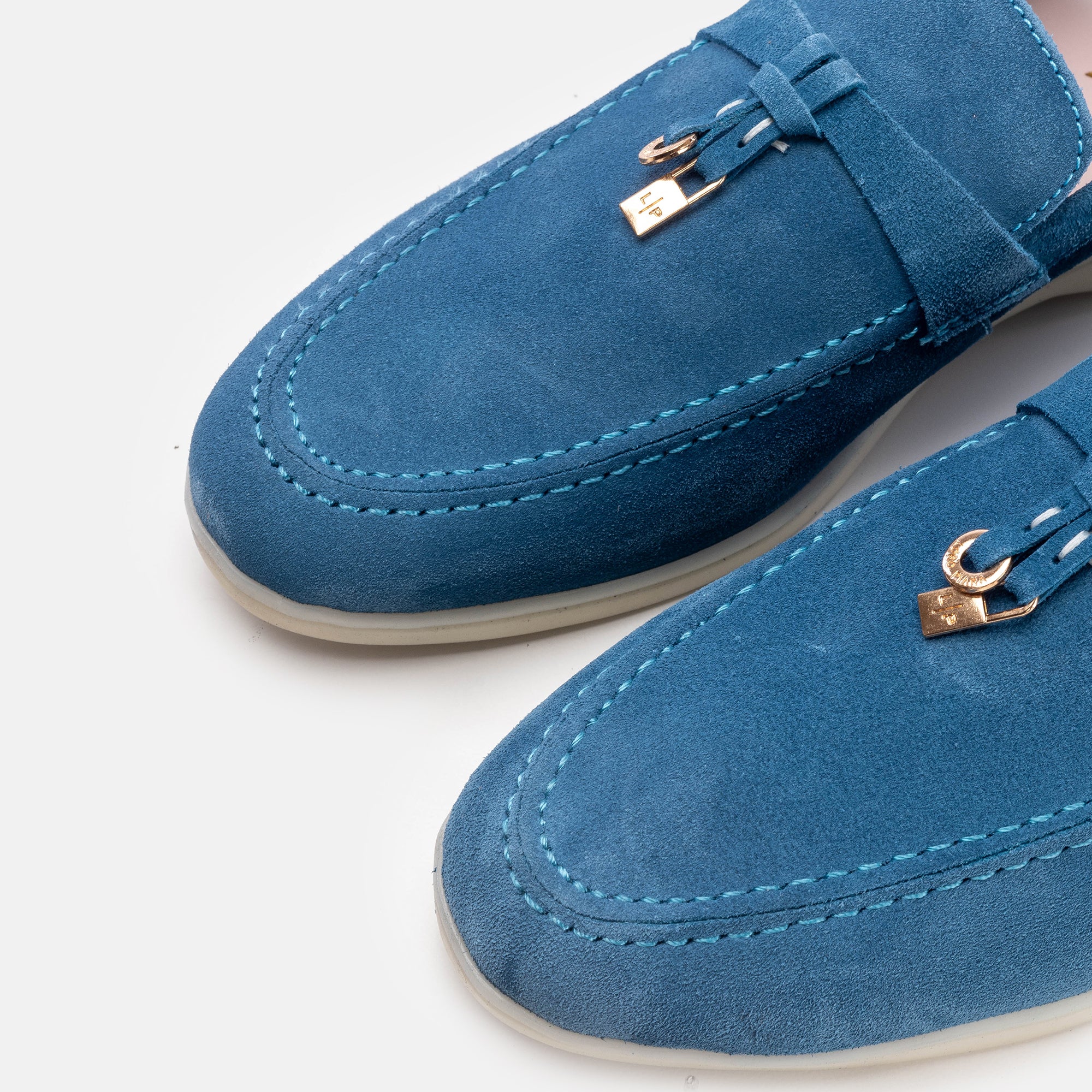 ''32 Chaussure en daim Bleu