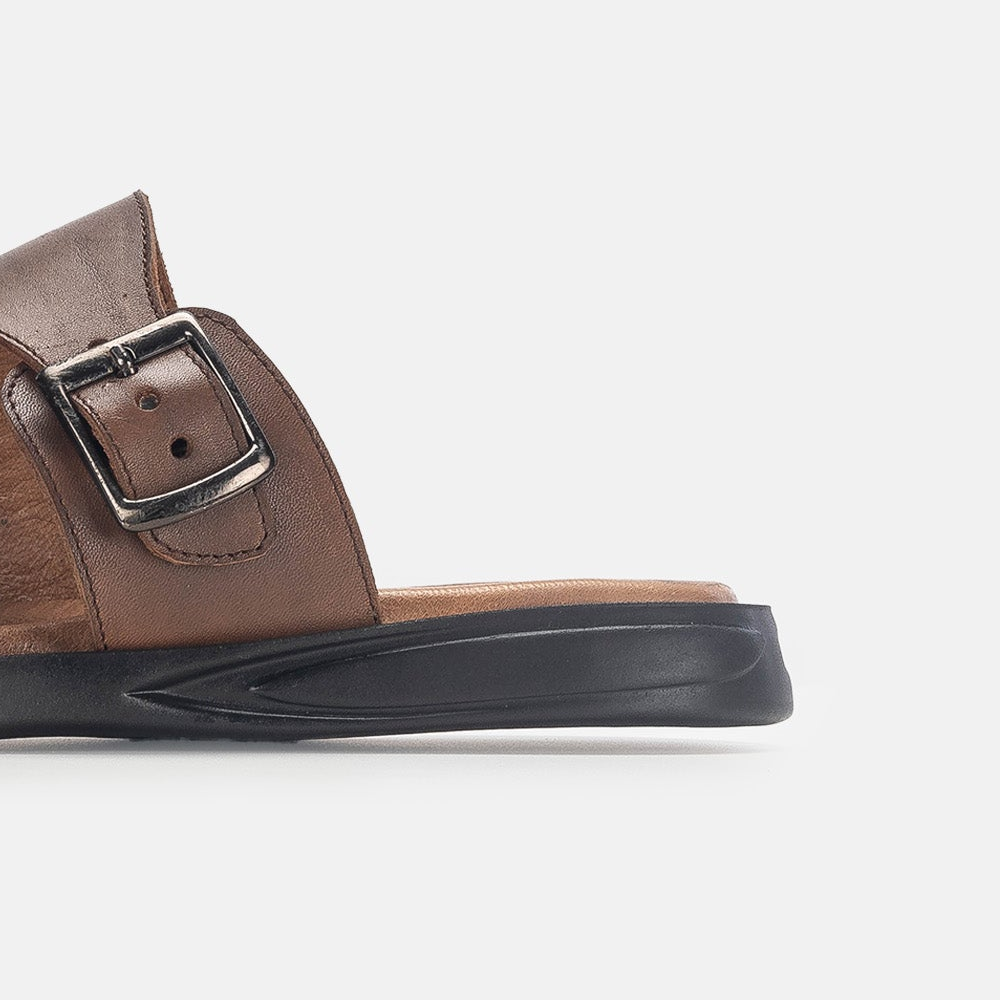 Volzak 5135 S Sandale en cuir marron vintage