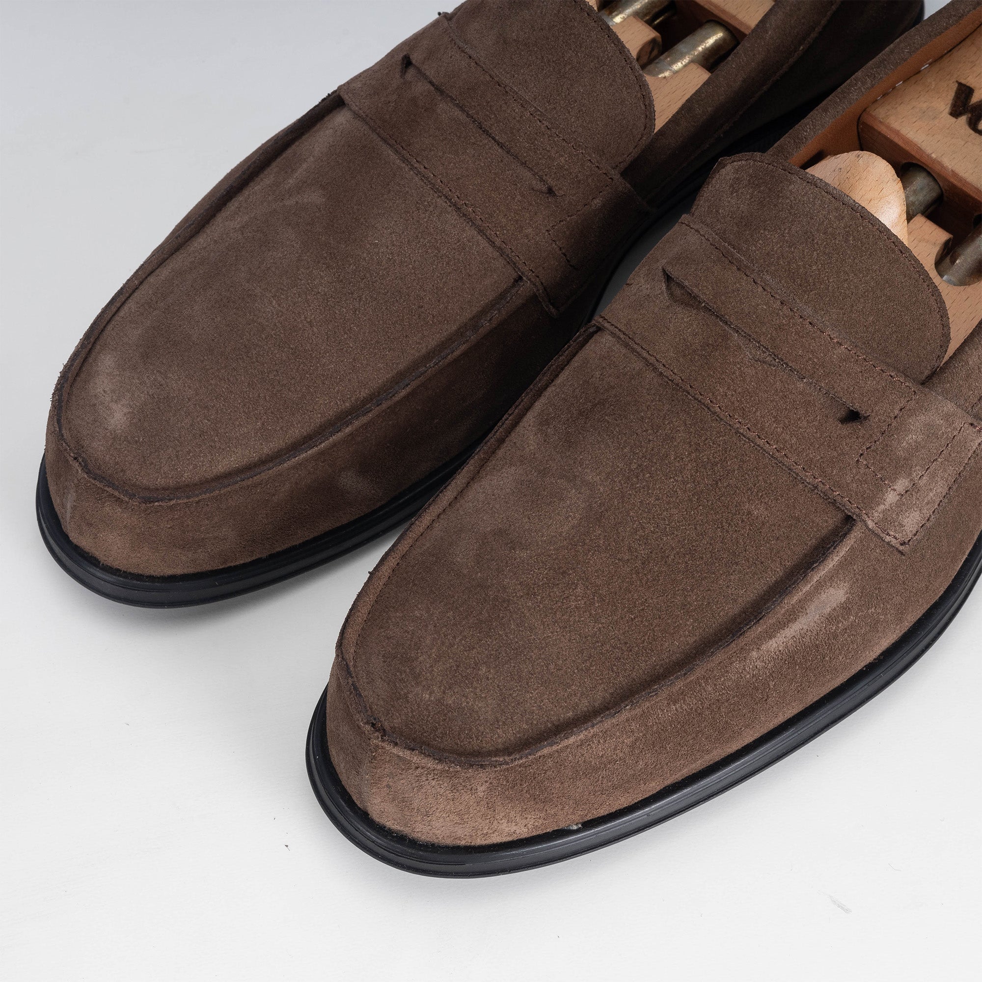 '''5157 mocassin en daim taupe