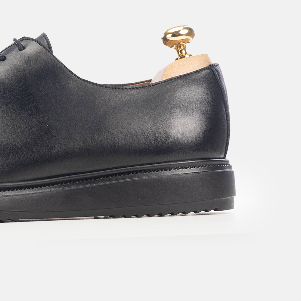 Volzak 5228 chaussure en cuir noir