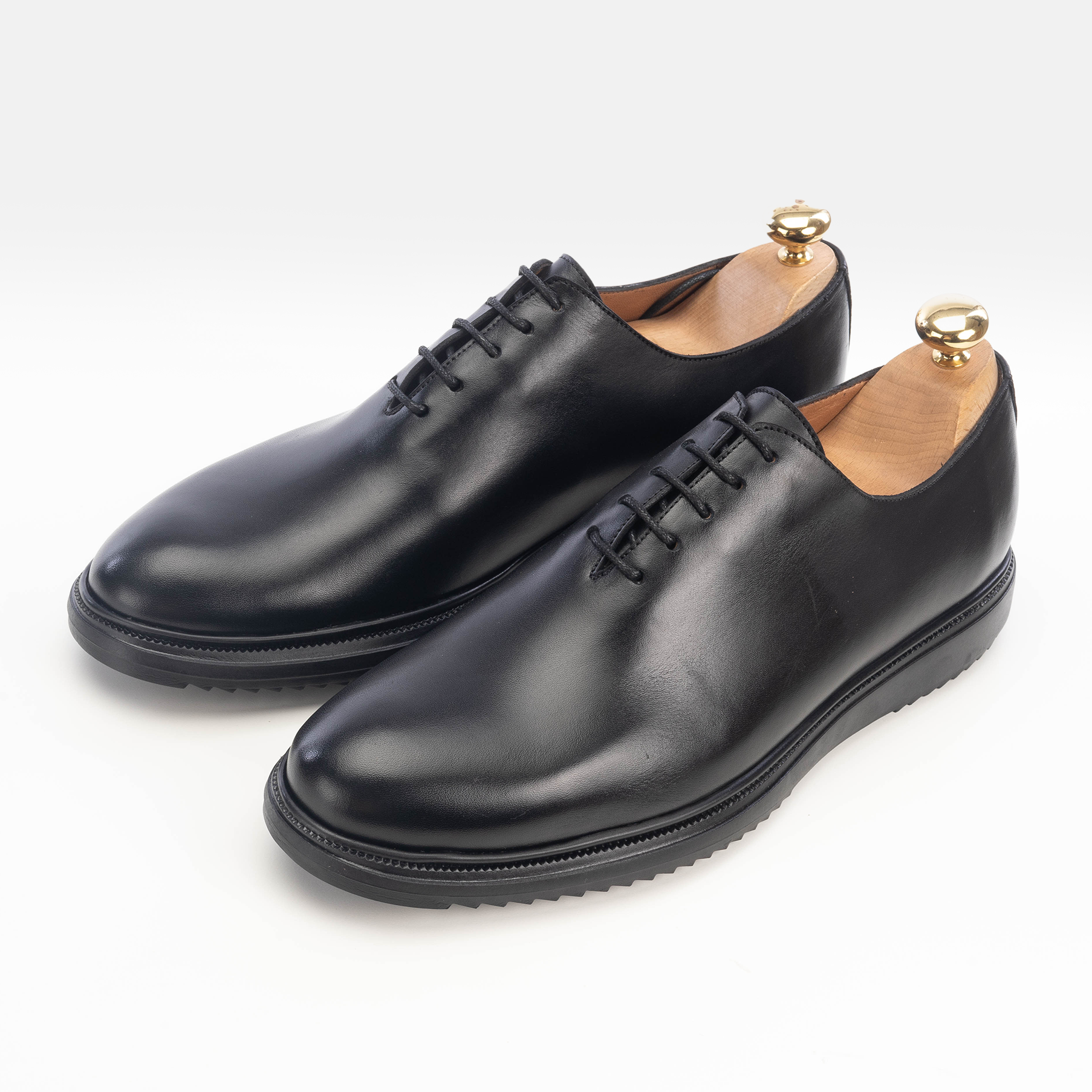 Volzak 5228 chaussure en cuir noir