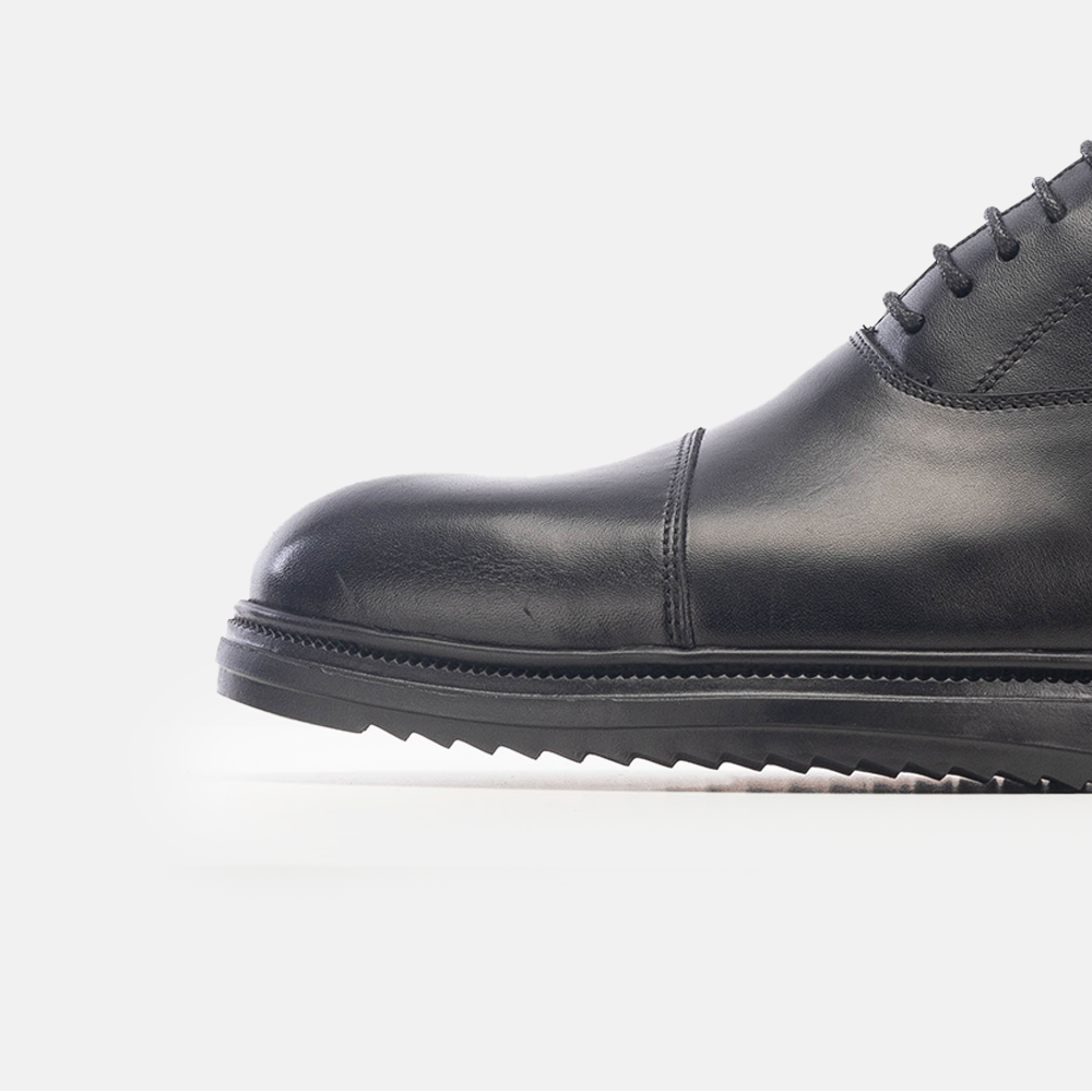 Volzak 5232 chaussure en cuir noir