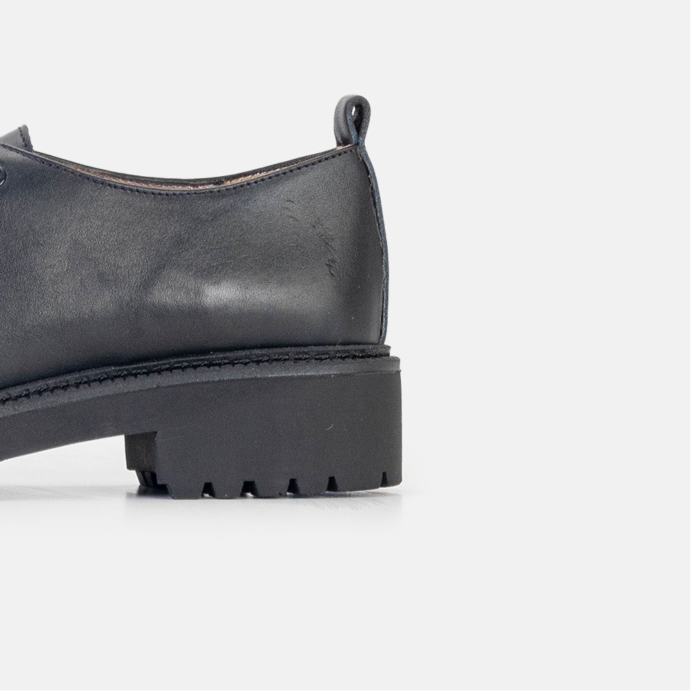 Volzak 121 Chaussure en cuir Noir