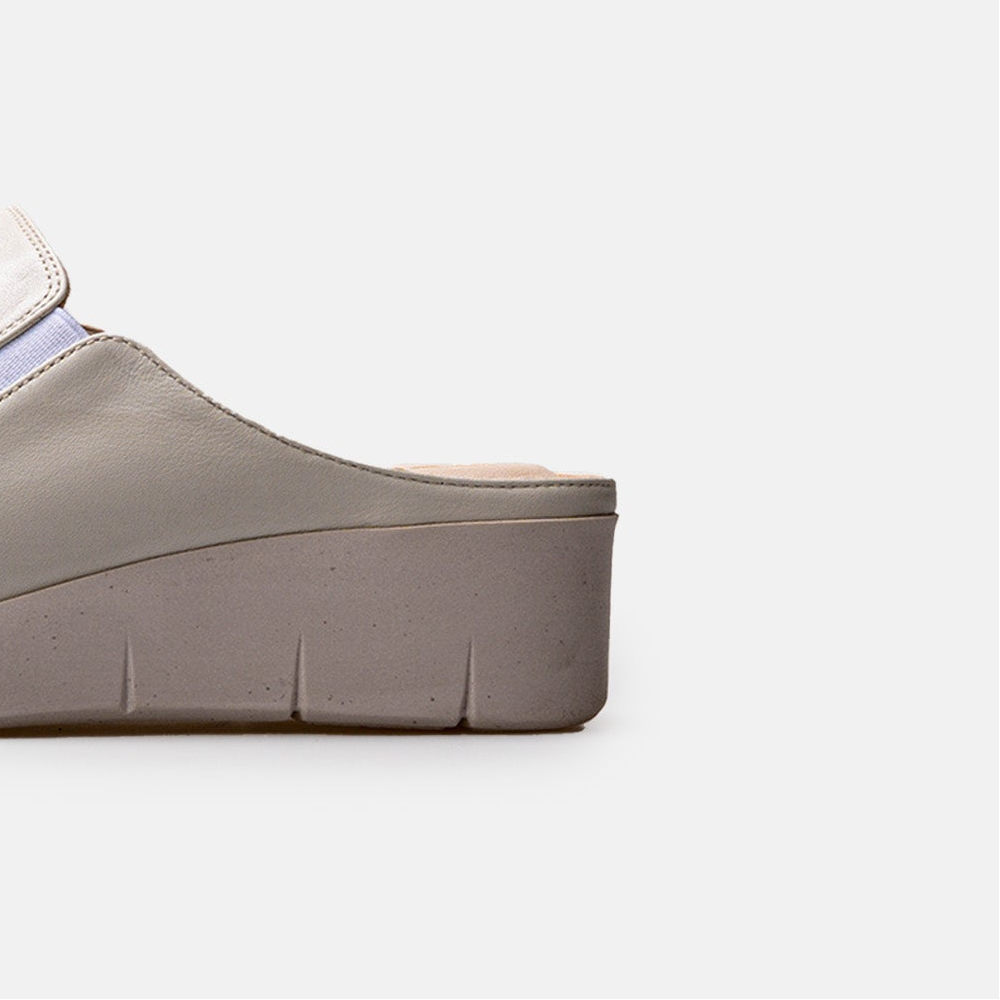 Volzak 06 Beige Leather Clog