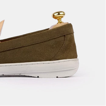 Volzak 03 Mocassin en daim vert