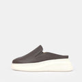 Volzak 02 Mule en cuir Taupe