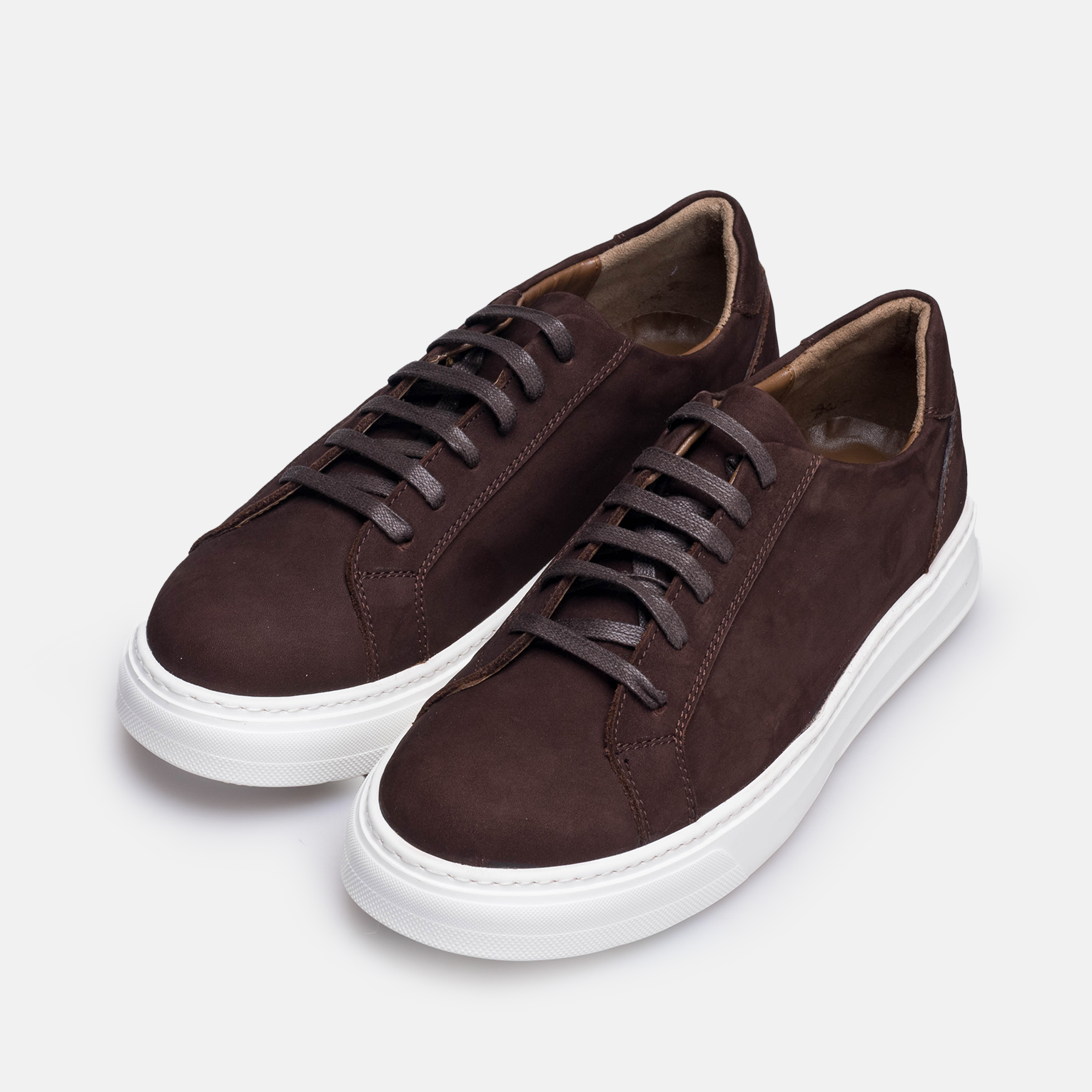Volzak 6041 Basket en nubuck Marron