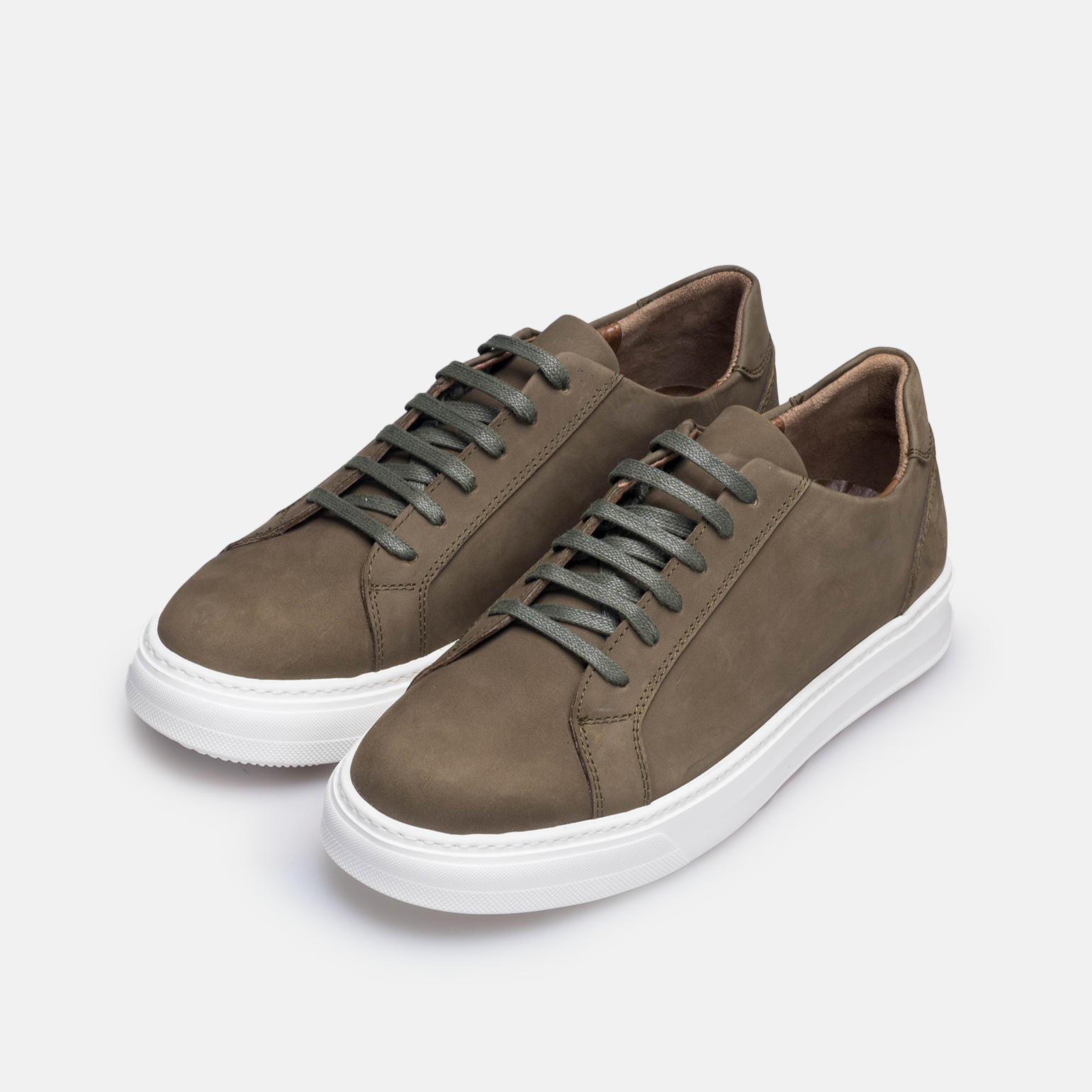 Volzak 6041 Basket en nubuck Vert