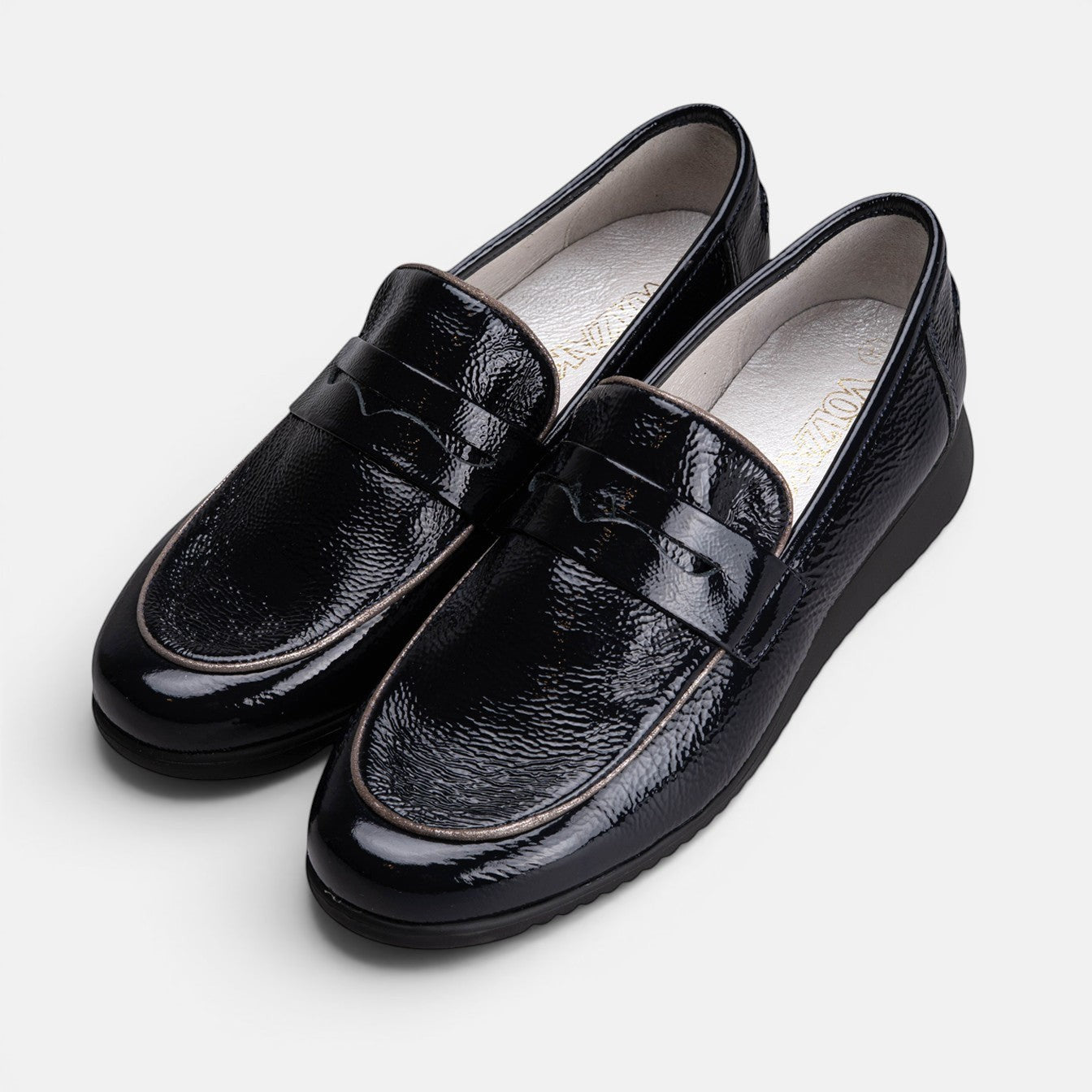 Volzak 703 Chaussure en cuir Noir Vernis