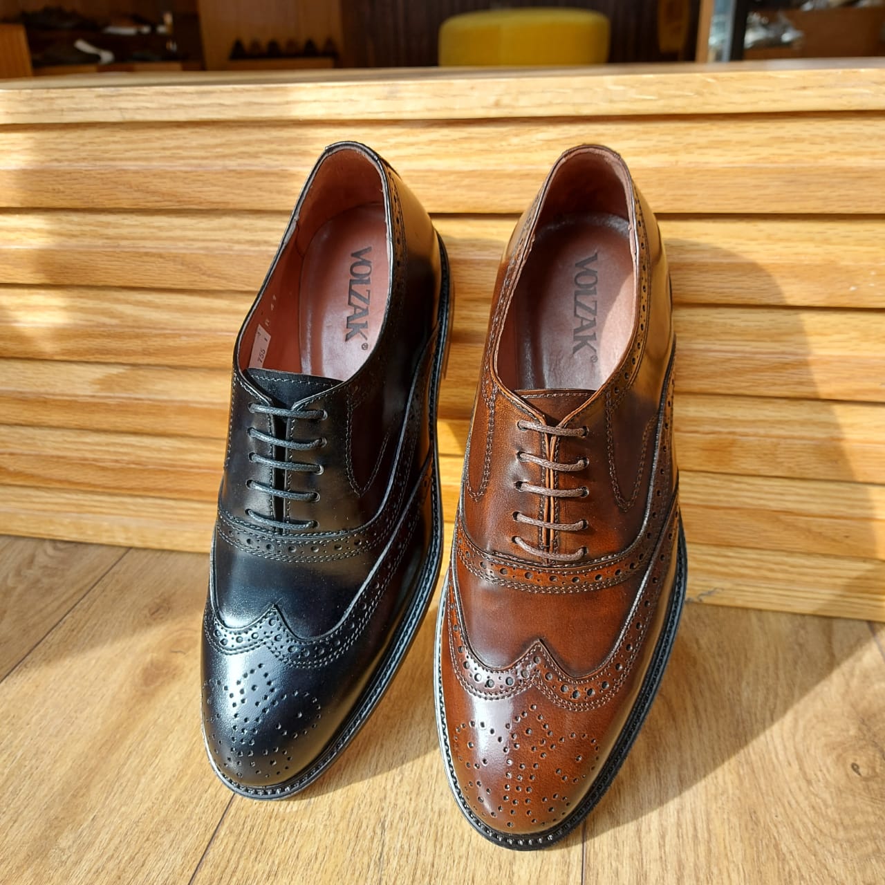 755 Chaussure cuir démasquable marron