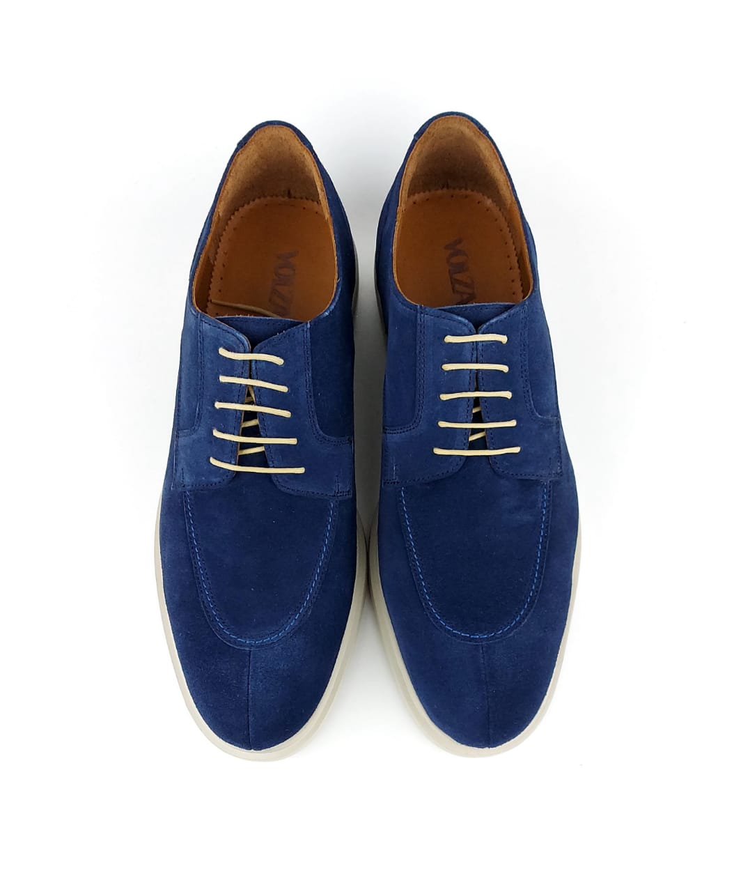 488 Chaussure en daim bleu