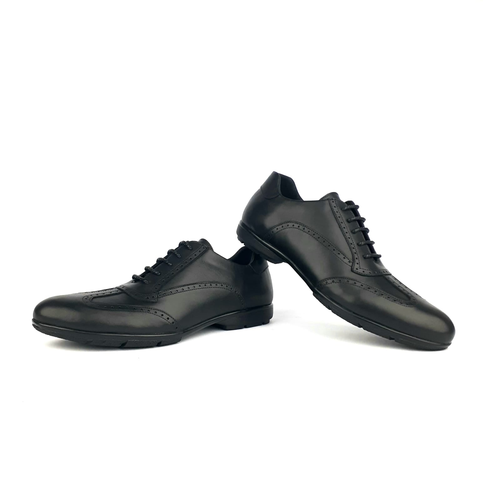 3050 Chaussure en cuir noir