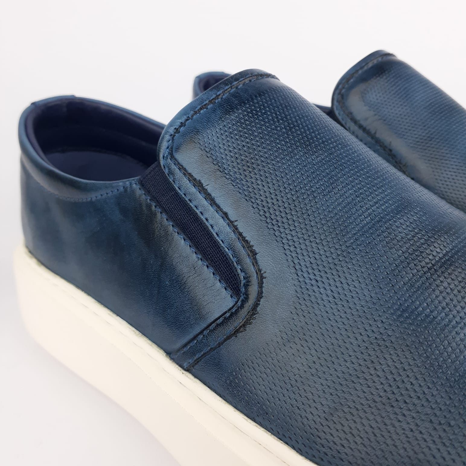 Volzak 6035 Basket en cuir Bleu ciel