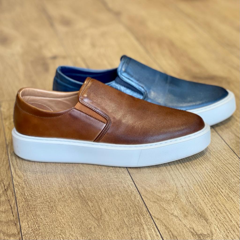 Volzak 6035 Basket en cuir Bleu ciel