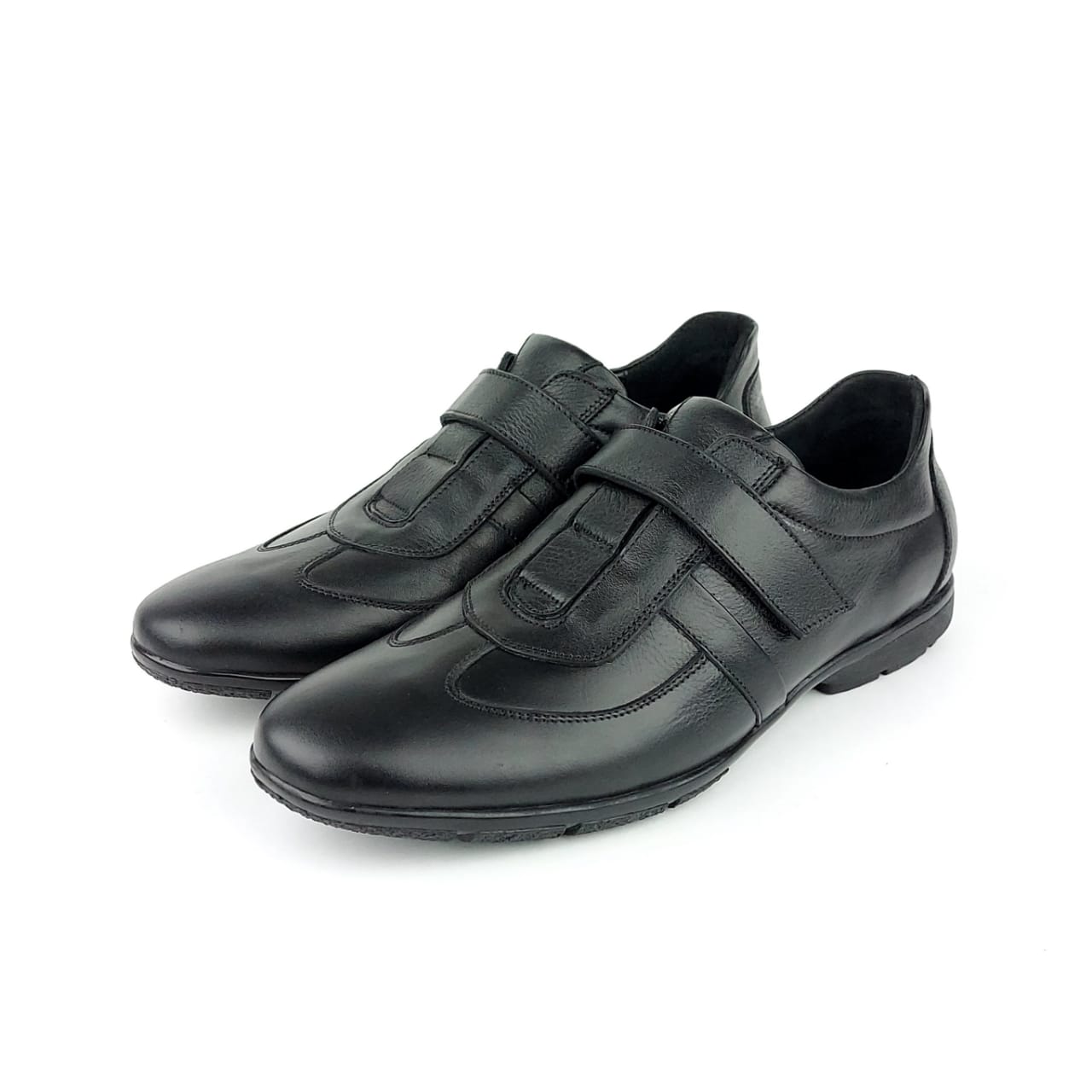 4008 Chaussure en cuir noir